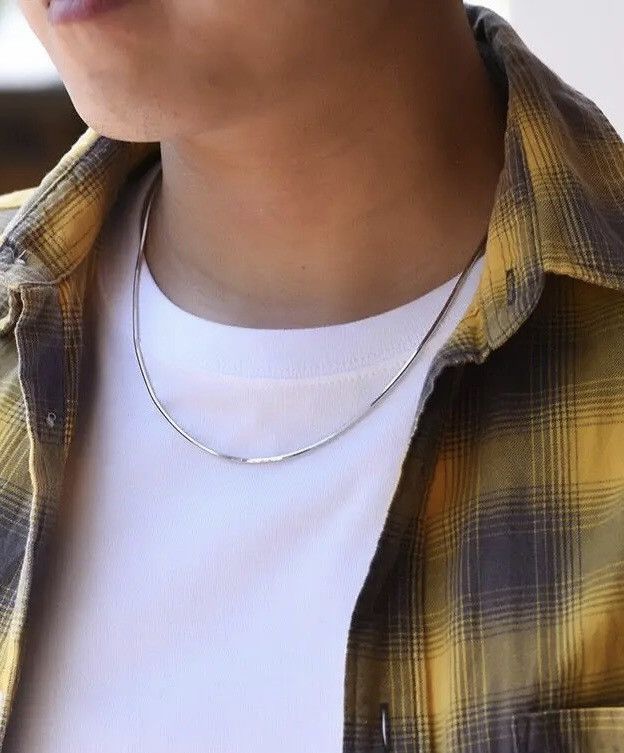 Jewelry 1mm Thick Platinum Snake Chain Necklace Size ONE SIZE - 1 Thumbnail