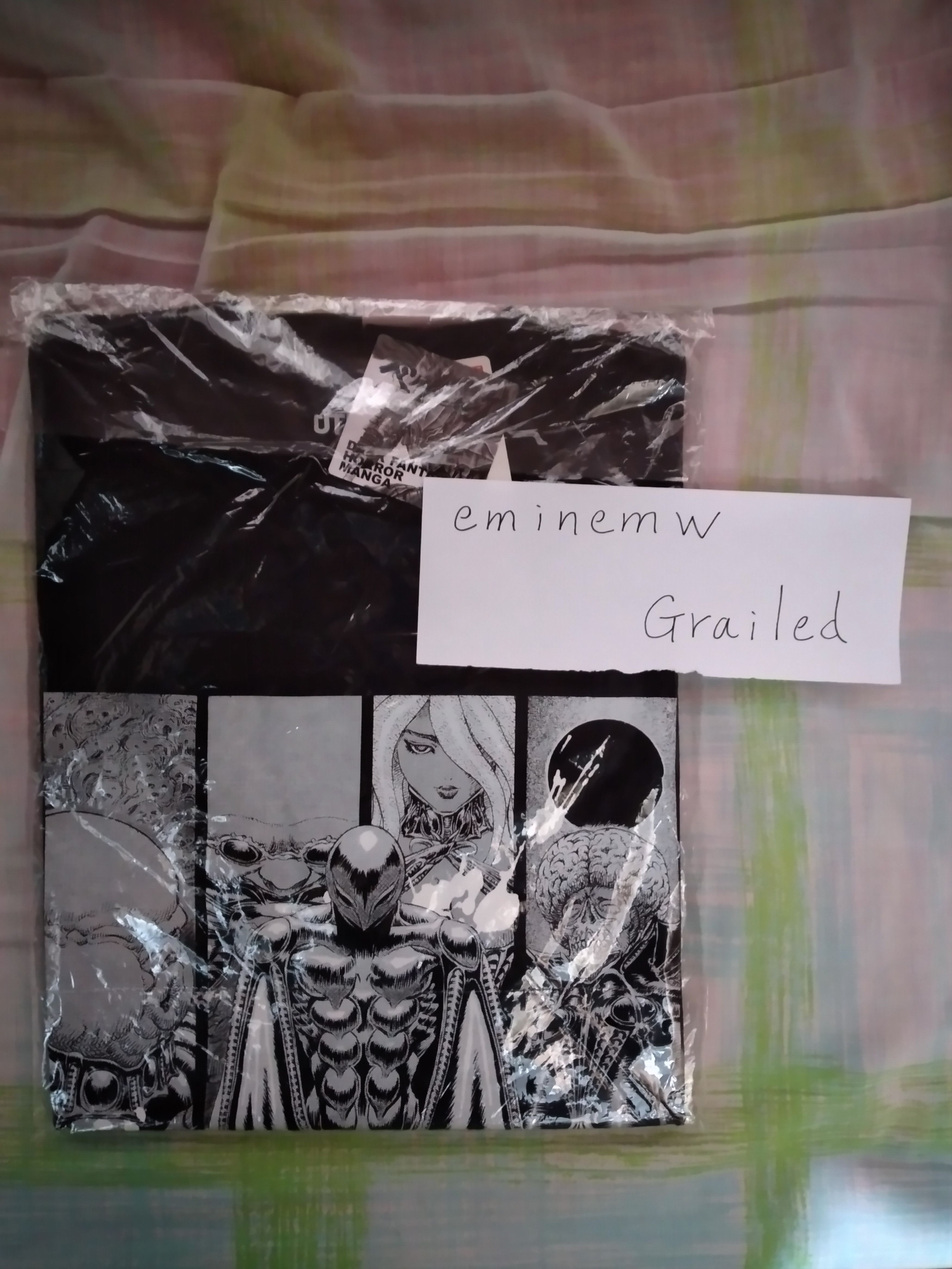 Japanese Brand Uniqlo X Kentarou Miura Berserk MANGA curation T-Shirt TEE Size US L / EU 52-54 / 3 - 2 Thumbnail