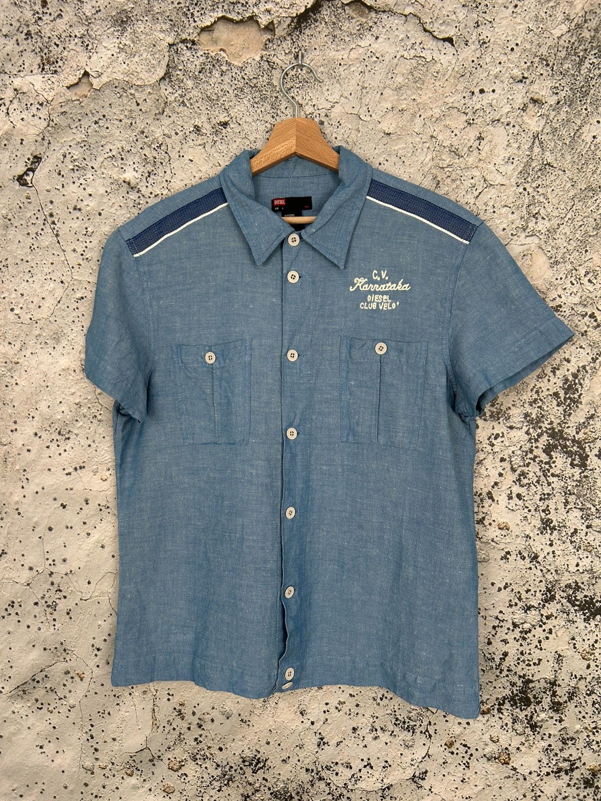 Diesel Vintage Diesel Blue Summer Shirt Avant Garde Y2K 00s Punk Size US L / EU 52-54 / 3 - 1 Thumbnail
