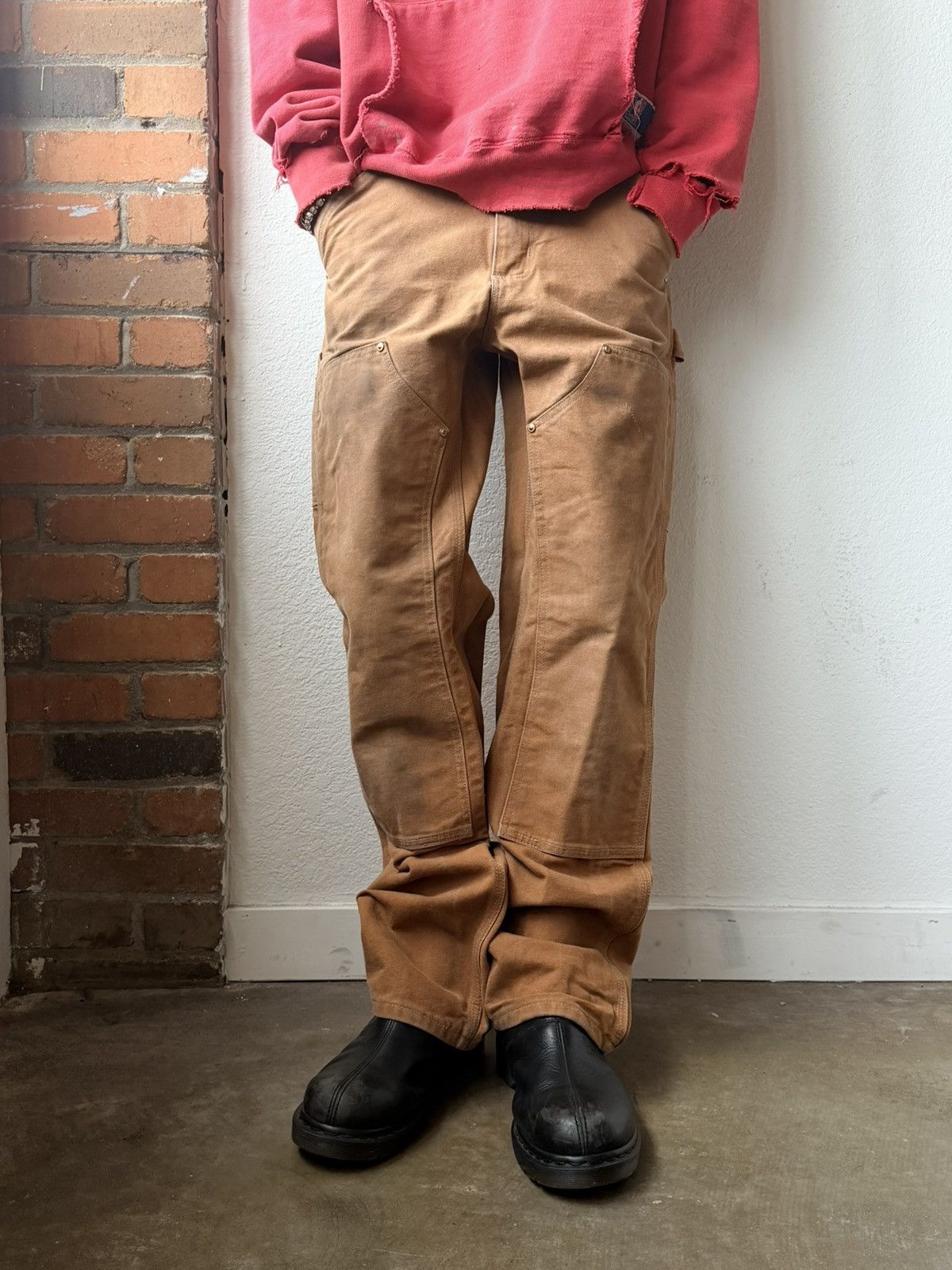Carhartt Thrashed And Distressed Double Knees