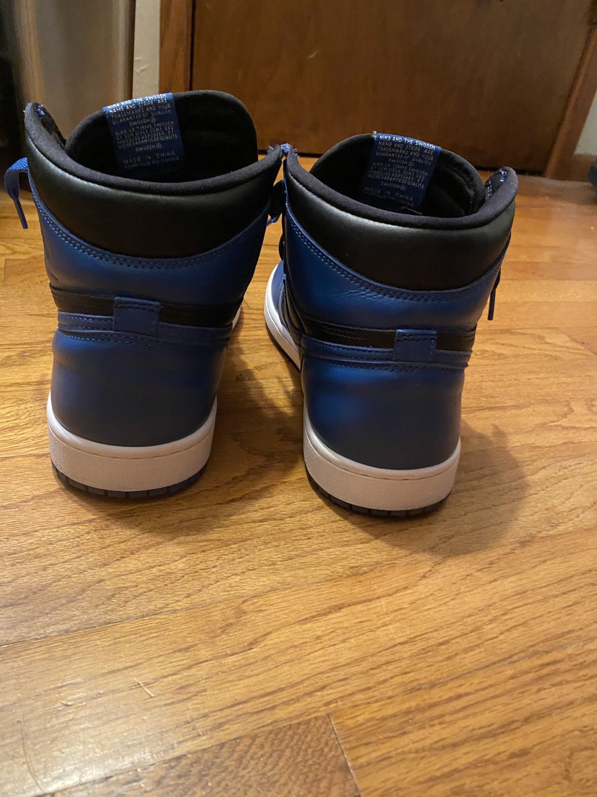 Jordan Brand × Nike Dark Marina Jordan 1 high Size US 10.5 / EU 43-44 - 4 Thumbnail