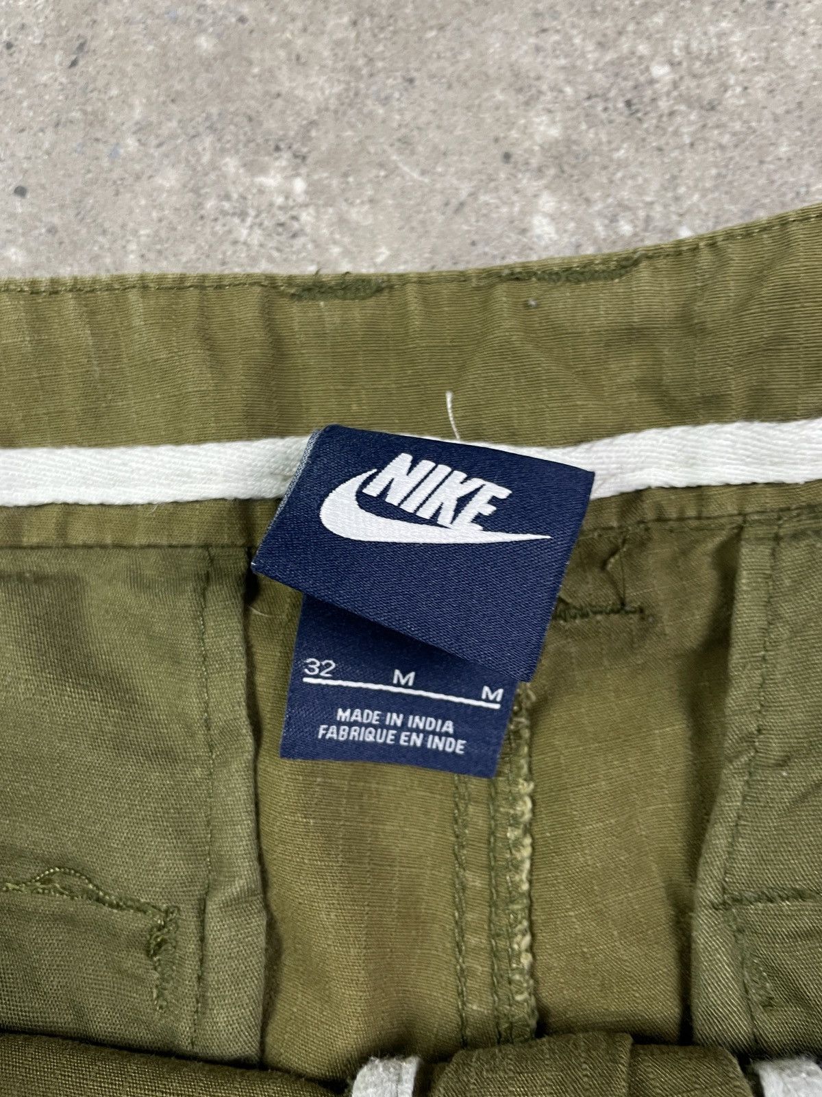 Nike × Vintage Vintage Y2K Nike Cargo Shorts Jorts Size US 32 / EU 48 - 5 Thumbnail