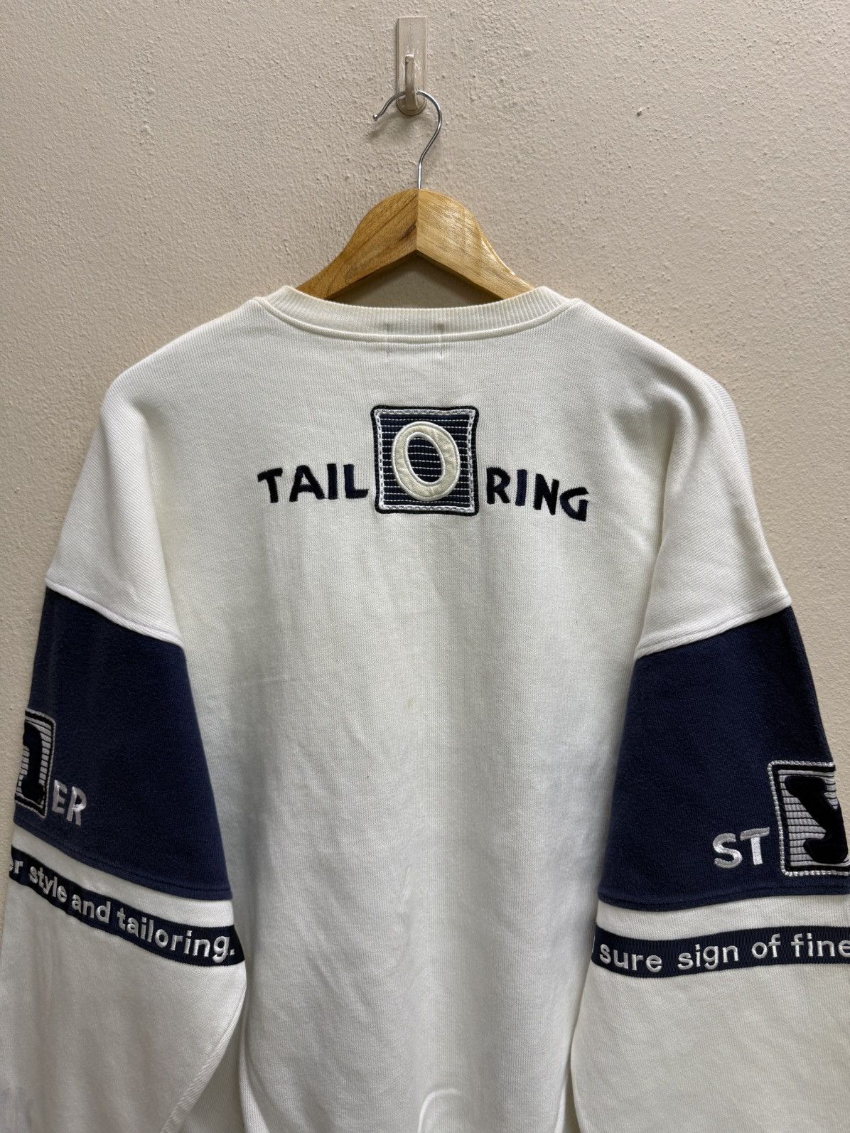 Vintage Vintage Santa Fe Smart Tailoring Vneck Sweatshirt Size US XL / EU 56 / 4 - 20 Thumbnail