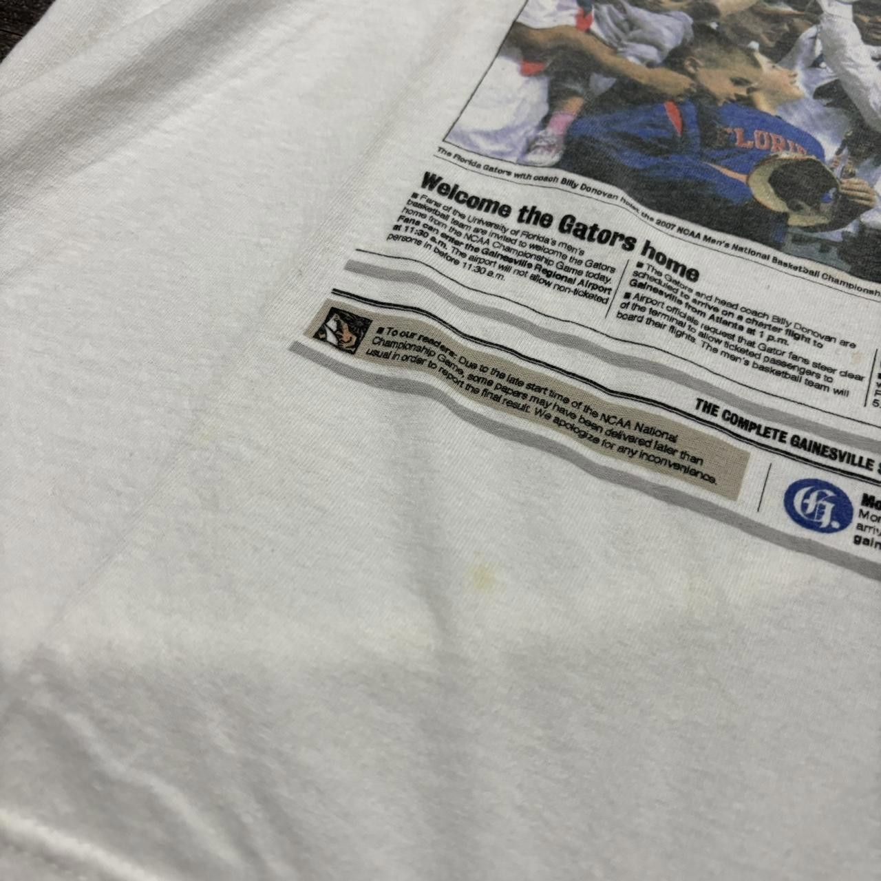 Designer Vintage Hello History Florida Gators Champions T Shirt 2007 Size US XL / EU 56 / 4 - 5 Thumbnail