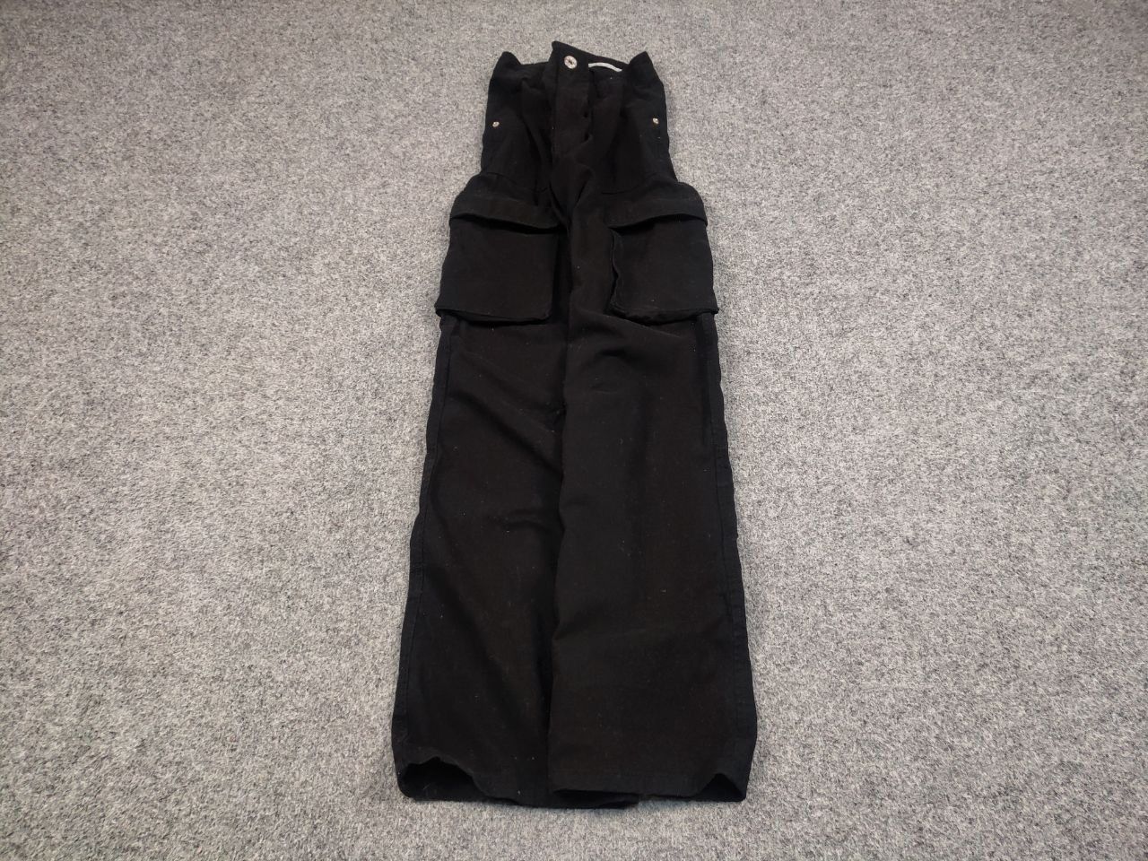 Japanese Brand Vintage Japanese Baggy Black Cotton Cargo Pants Y2K Style Size US 30 / EU 46 - 2 Thumbnail