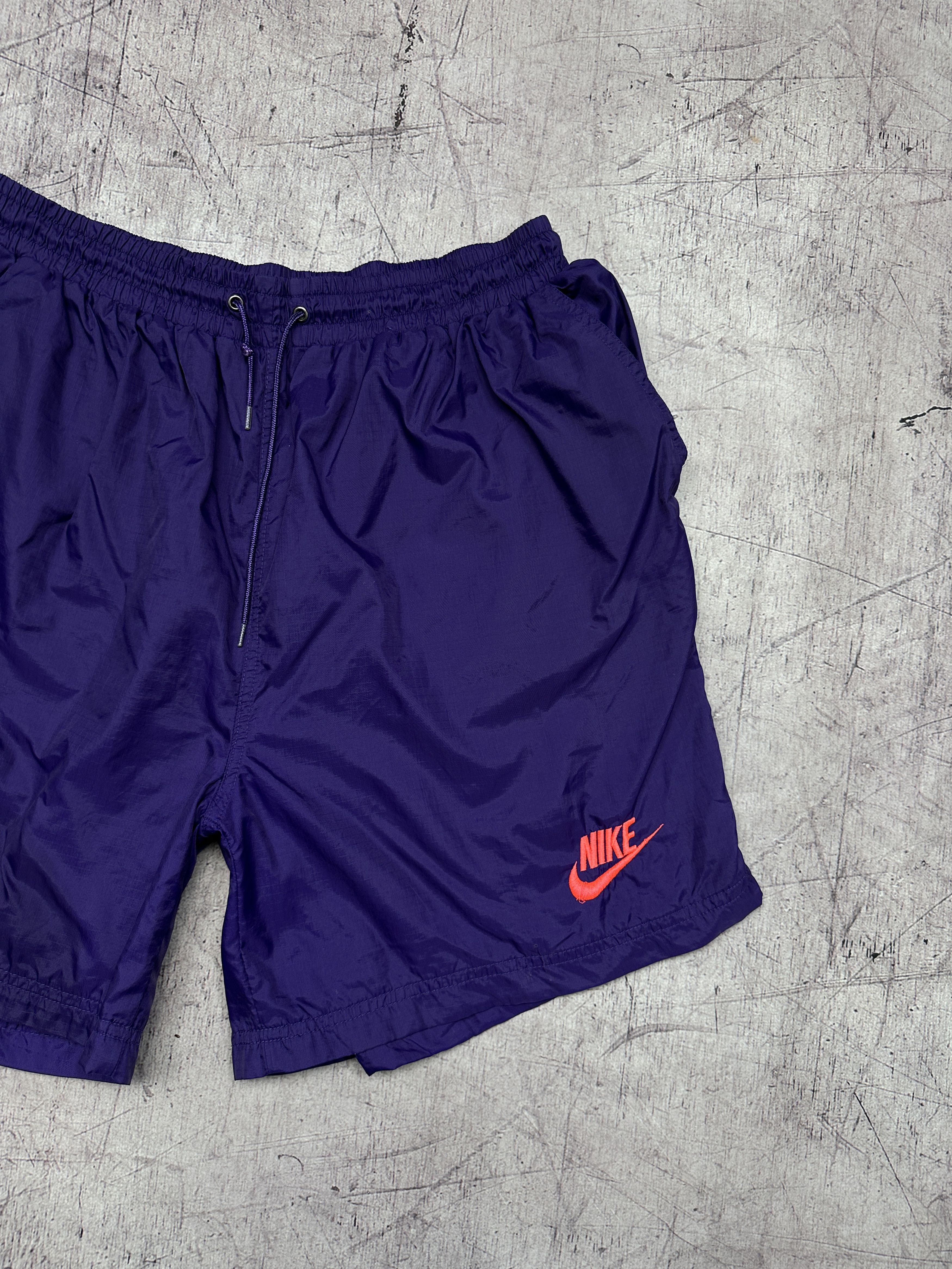 Nike Nike 90s Vintage Mens Nylon Shorts Size US 34 / EU 50 - 2 Thumbnail