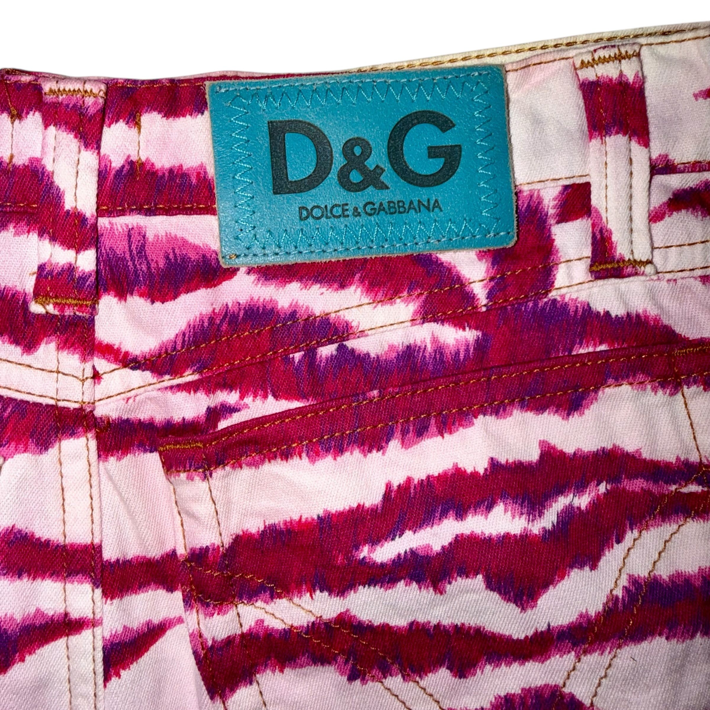 Dolce & Gabbana DOLCE & GABBANA VINTAGE PINK ZEBRA SKIRT Size 26" / US 2 / IT 38 - 6 Thumbnail
