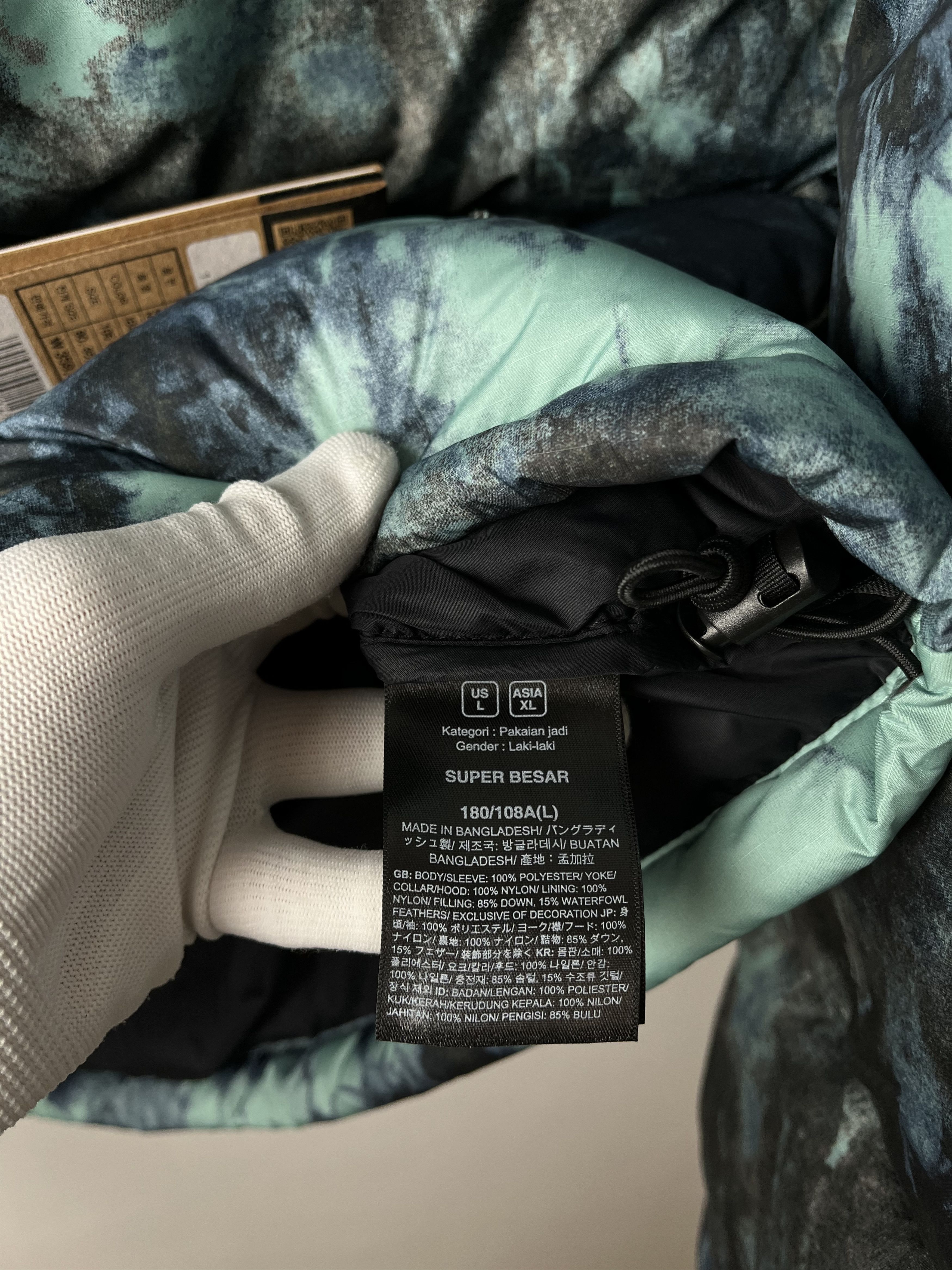 The North Face Down Jacket The North Face Printed 1996 Retro Nuptse Size US L / EU 52-54 / 3 - 8 Thumbnail
