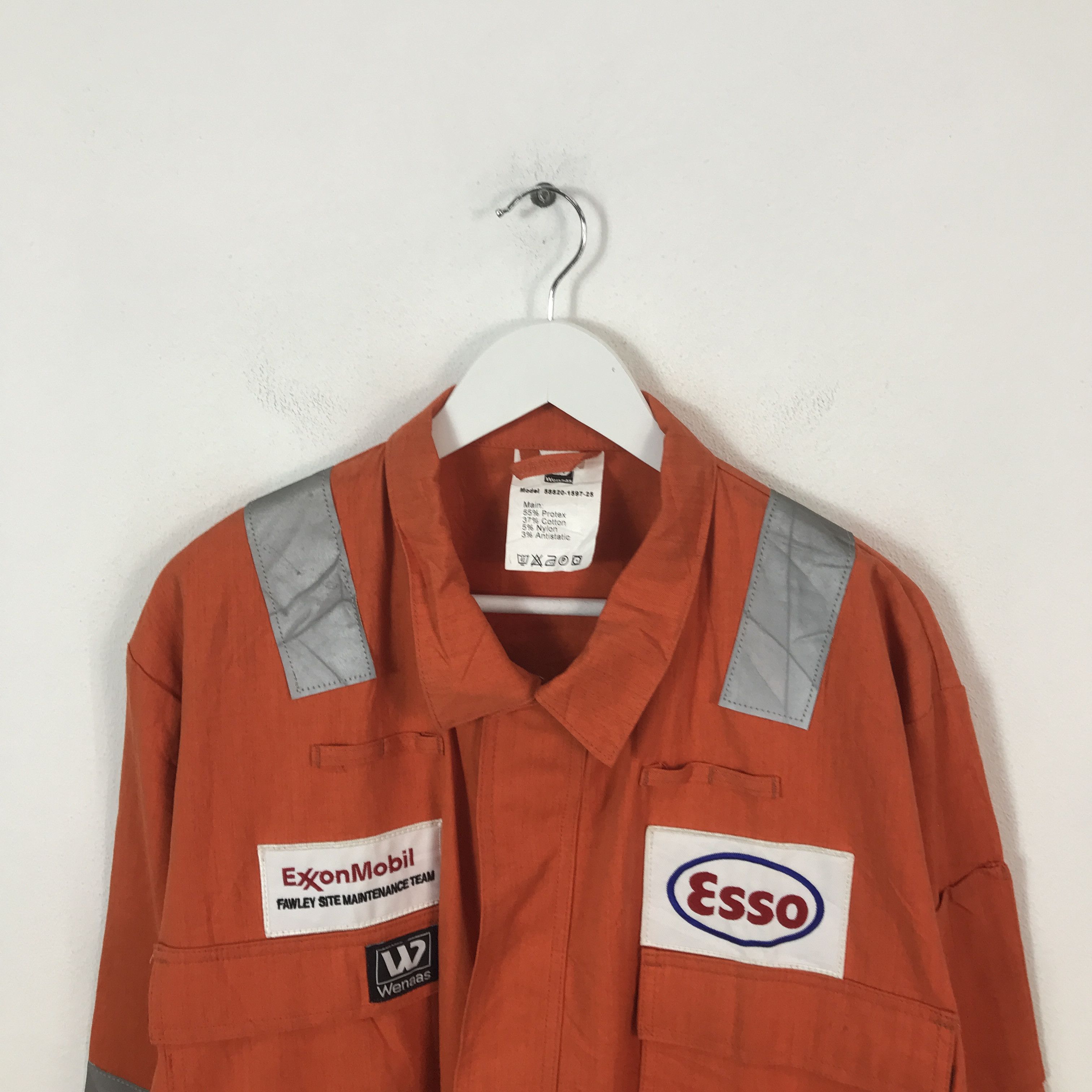 Gear for Sports Vinatge exonmobil Esso oil Racing jacket Size US L / EU 52-54 / 3 - 2 Thumbnail