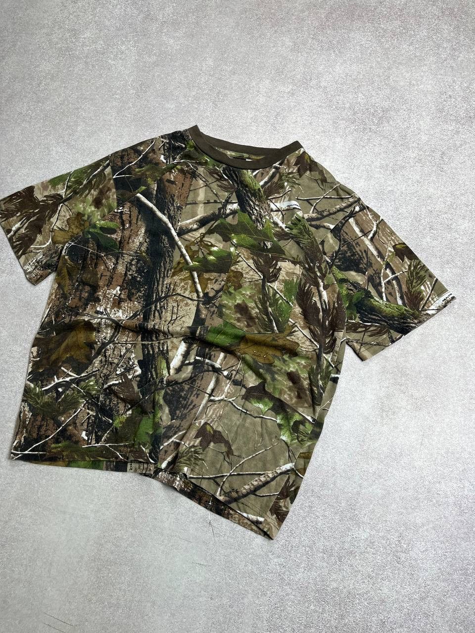 Realtree × Vintage Vintage Realtree 3D Camo Boxy T-shirt Y2K L Size US L / EU 52-54 / 3 - 2 Thumbnail