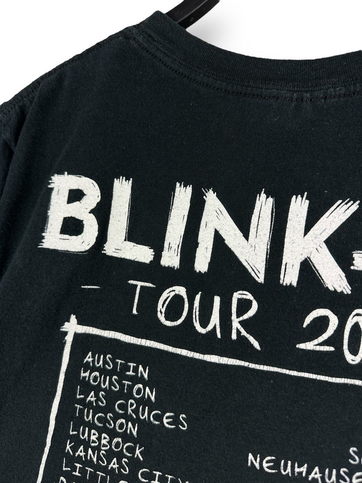 Band Tees Blink 182 Tour 2017 T-Shirt Punk Band Women’s Size M Size M / US 6-8 / IT 42-44 - 18 Thumbnail