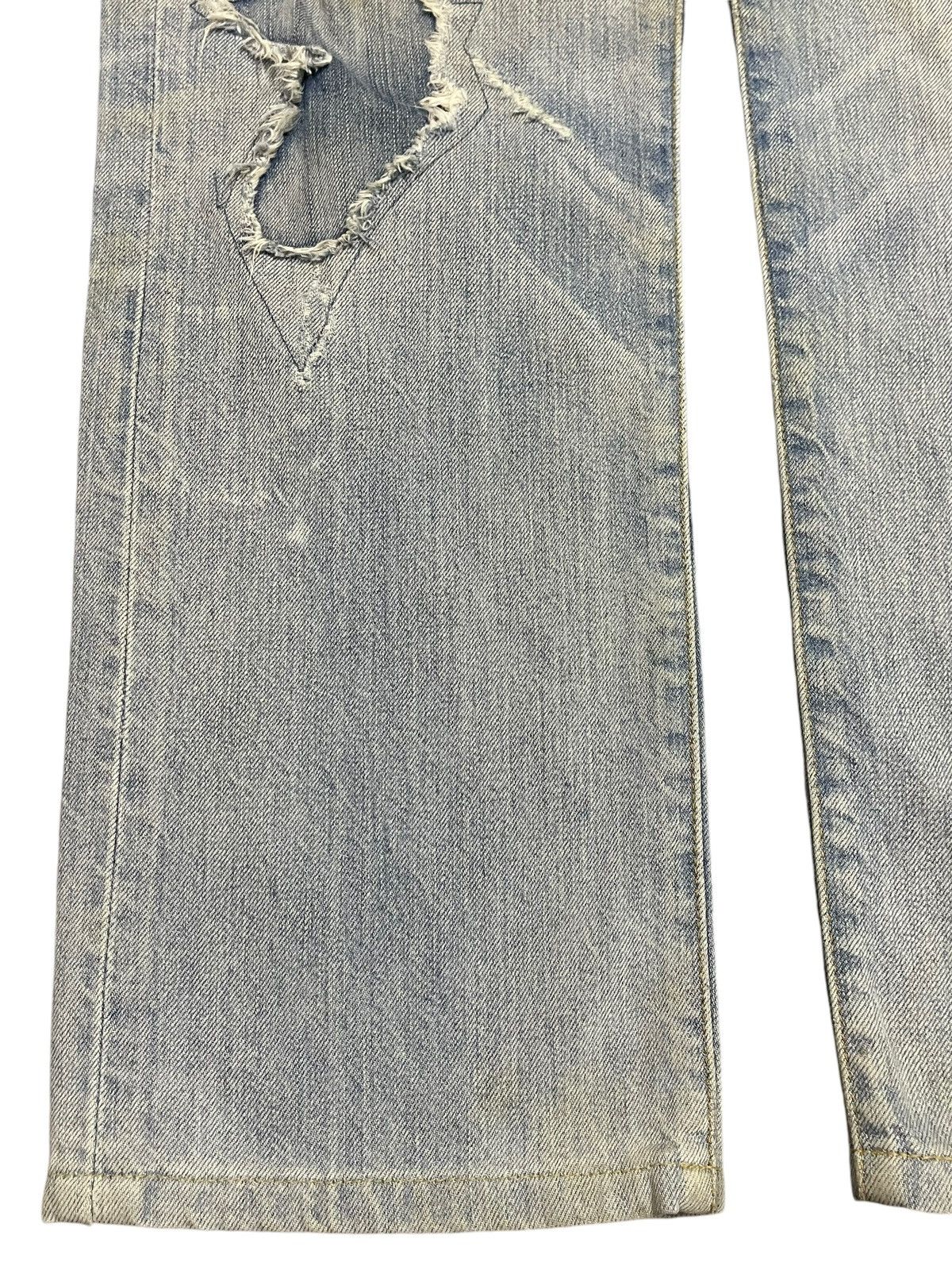 Levi's Vintage 90s Levis 501 Blue Wash Style Distressed Baggy Jeans Size US 29 - 7 Thumbnail