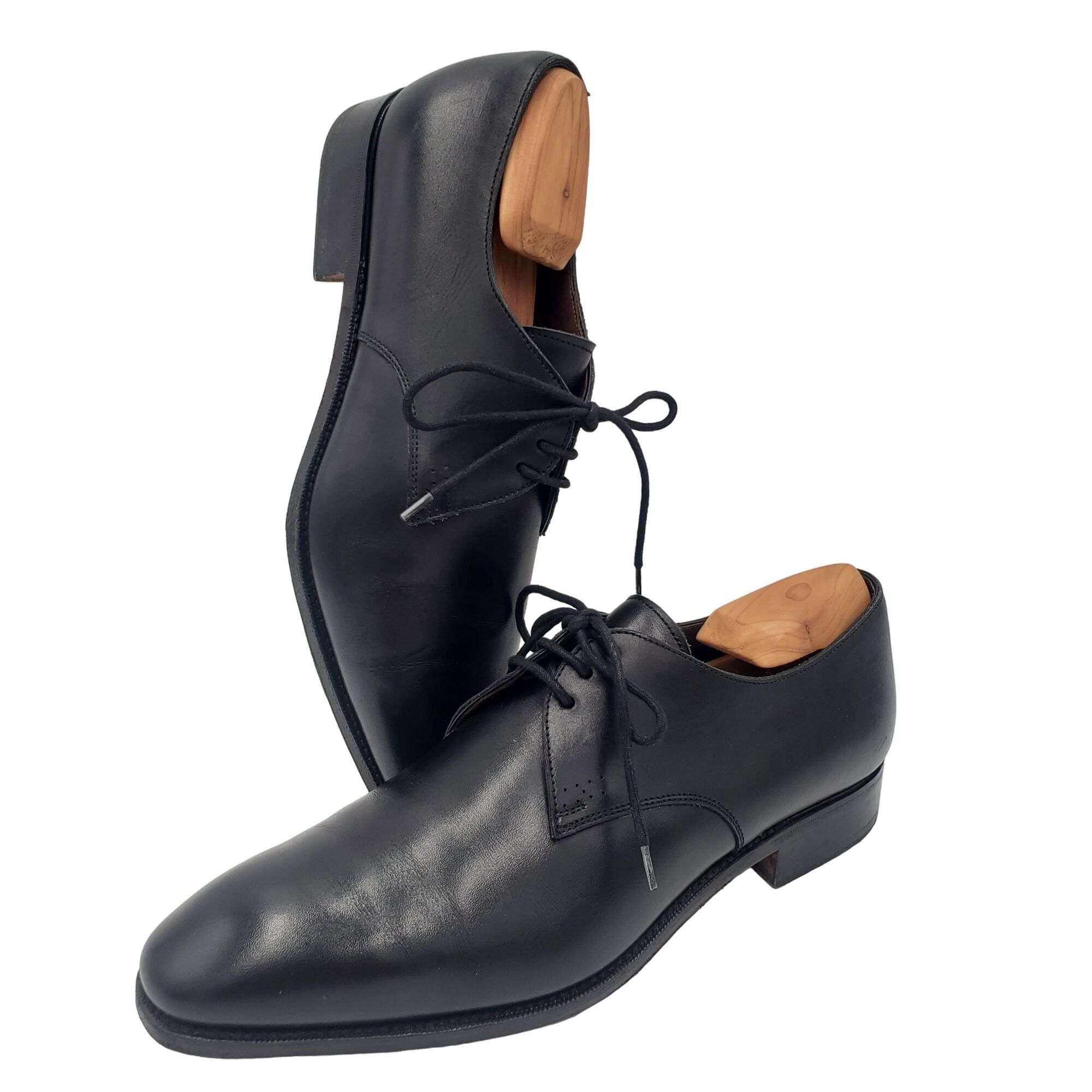 Carmina Shoemaker Luxury Mens 8 Black Calf All-Leather Dress
