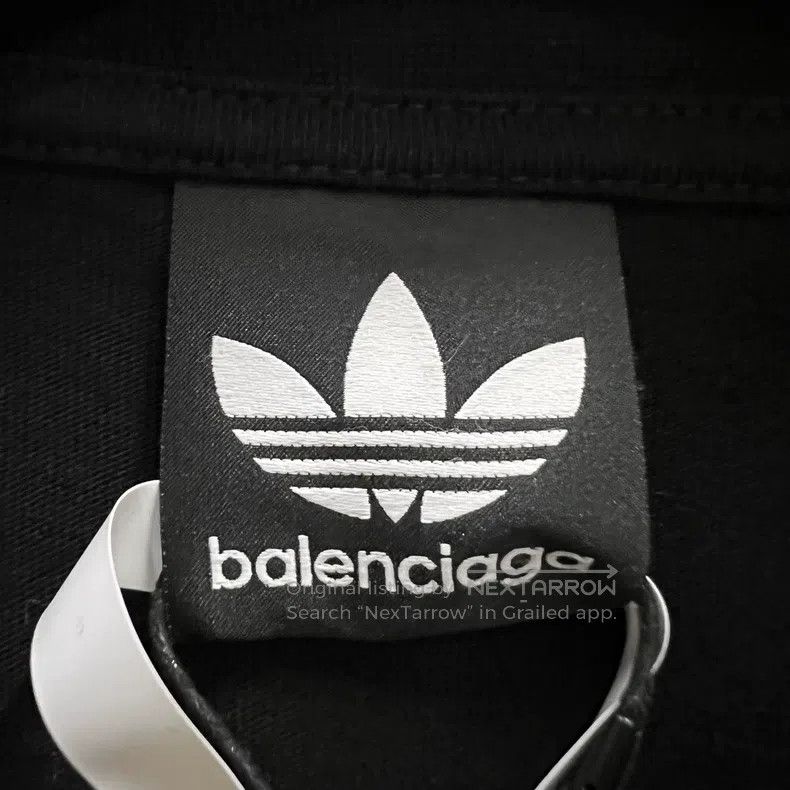 Balenciaga Balenciaga Brand Logo Letter Embroidered Short Sleeve Size US XL / EU 56 / 4 - 4 Thumbnail