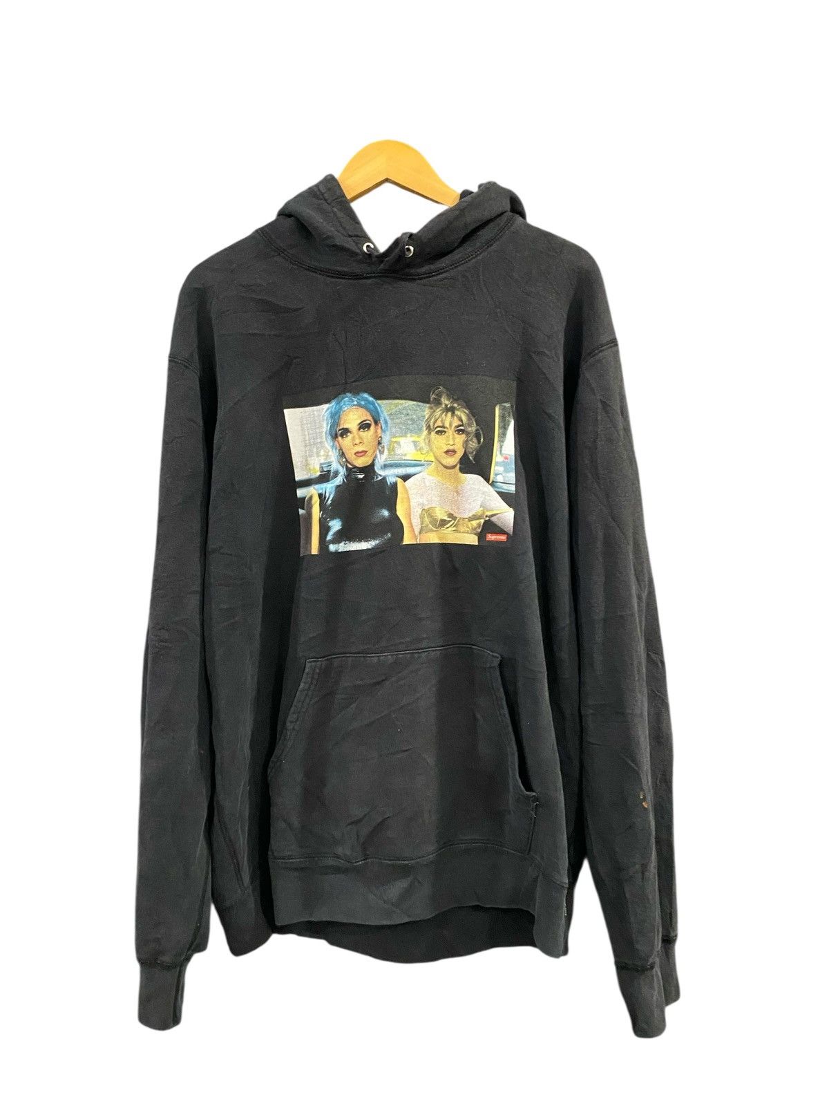 Supreme Supreme Nan Goldin Misty Jimmy Paulette Hoodie Size US XL / EU 56 / 4 - 1 Thumbnail