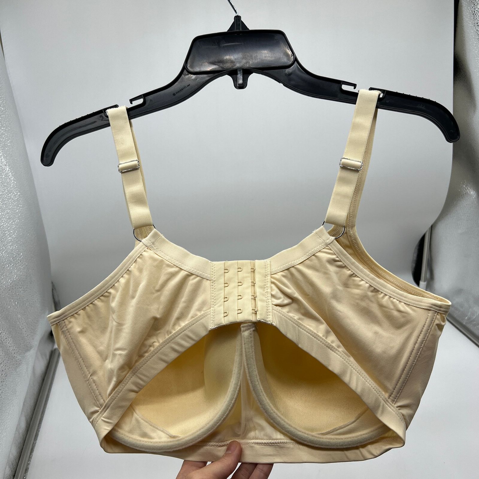Other Breezies Comfort Zone Full Coverage Underwire T-Shirt Bra Size XS / US 0-2 / IT 36-38 - 2 Thumbnail