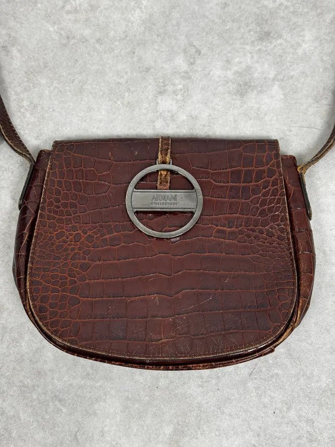 Armani Collezioni AW2011 Armani Brown Crocodile Effect Leather Shoulder Bag Size ONE SIZE - 5 Thumbnail