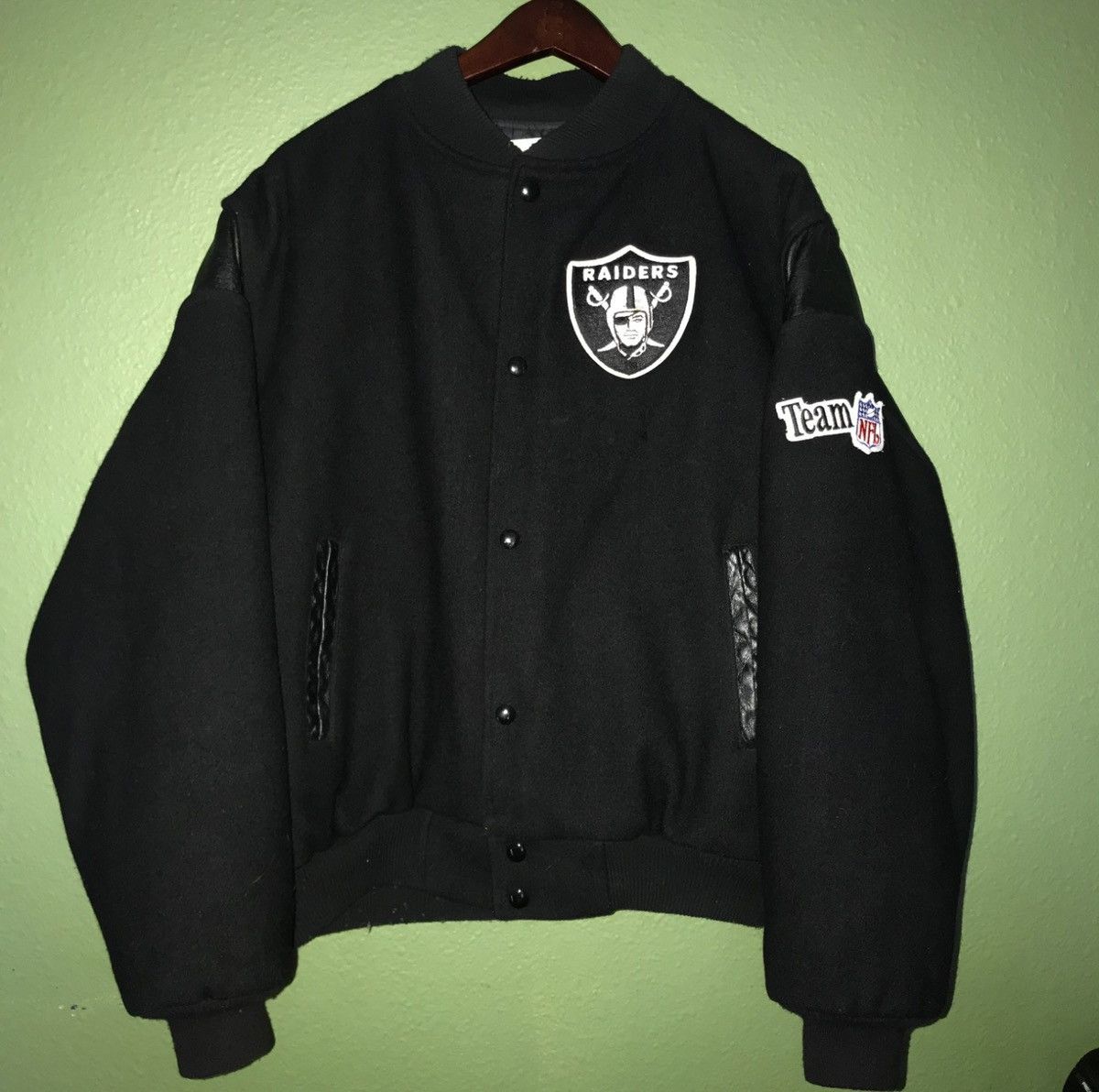 NFL Raiders Chalk Line Wool/ Leather Varsity Jacket Size US L / EU 52-54 / 3 - 2 Thumbnail