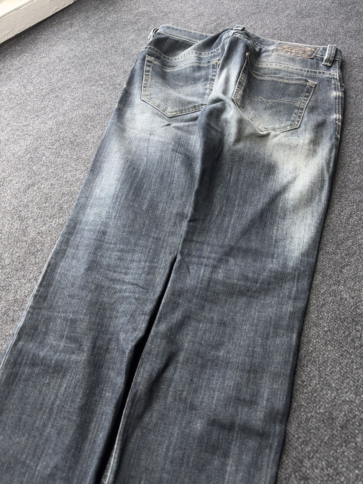 Diesel Luxury 00s Diesel Thavar Slim Skinny Washed Blue Jeans W30 Size US 30 / EU 46 - 18 Thumbnail