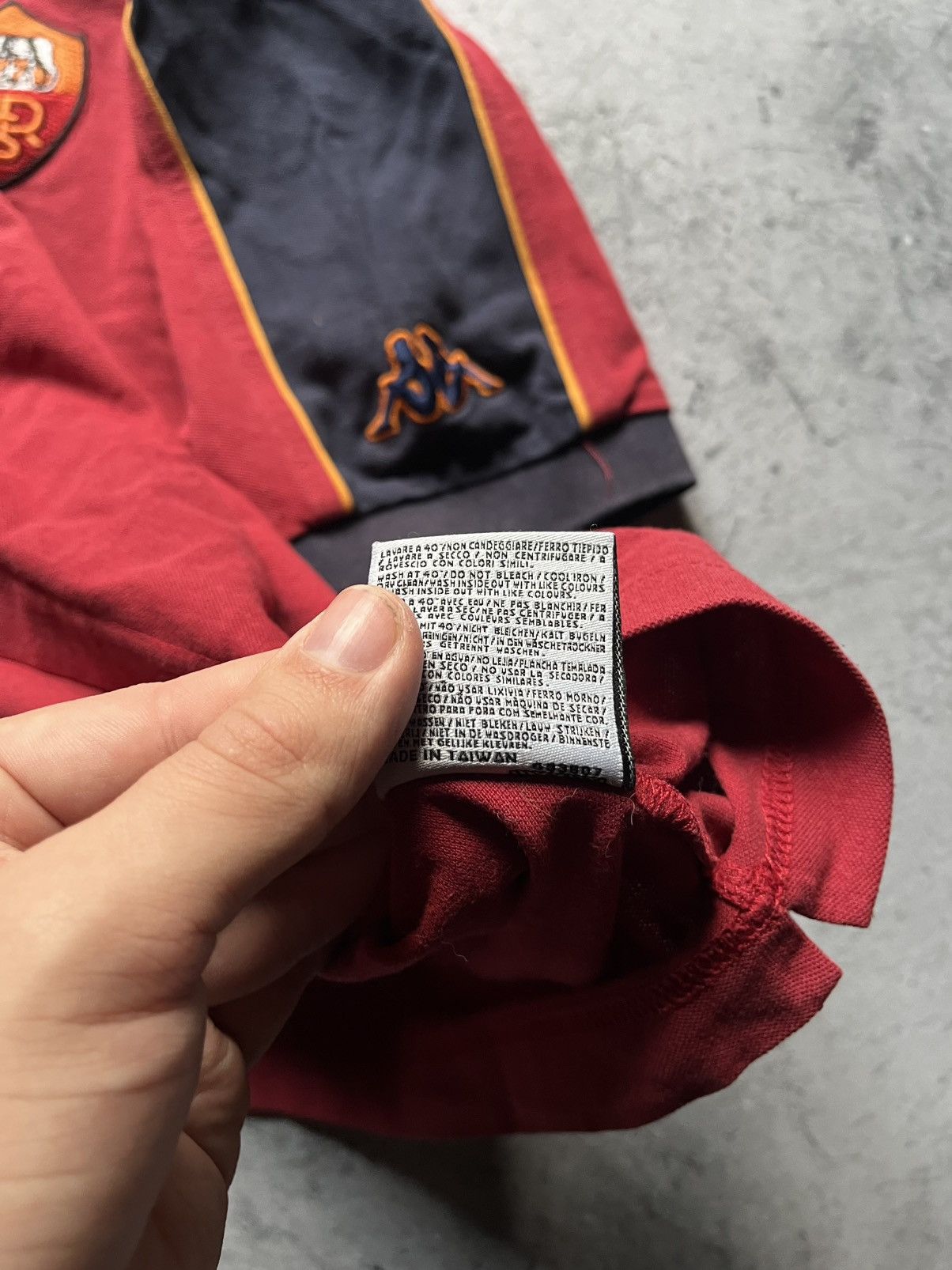 Kappa 💂🏻‍♀️Vintage Kappa FC Roma jersey polo 💂🏻‍♀️ Size US M / EU 48-50 / 2 - 6 Thumbnail