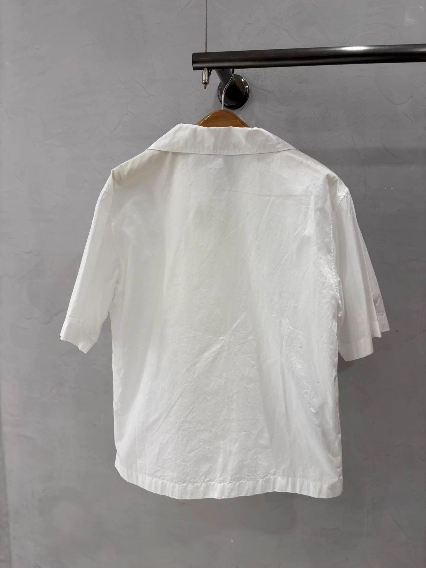 Prada Prada preppy white short shirt 36NOS Size XS / US 0-2 / IT 36-38 - 3 Thumbnail