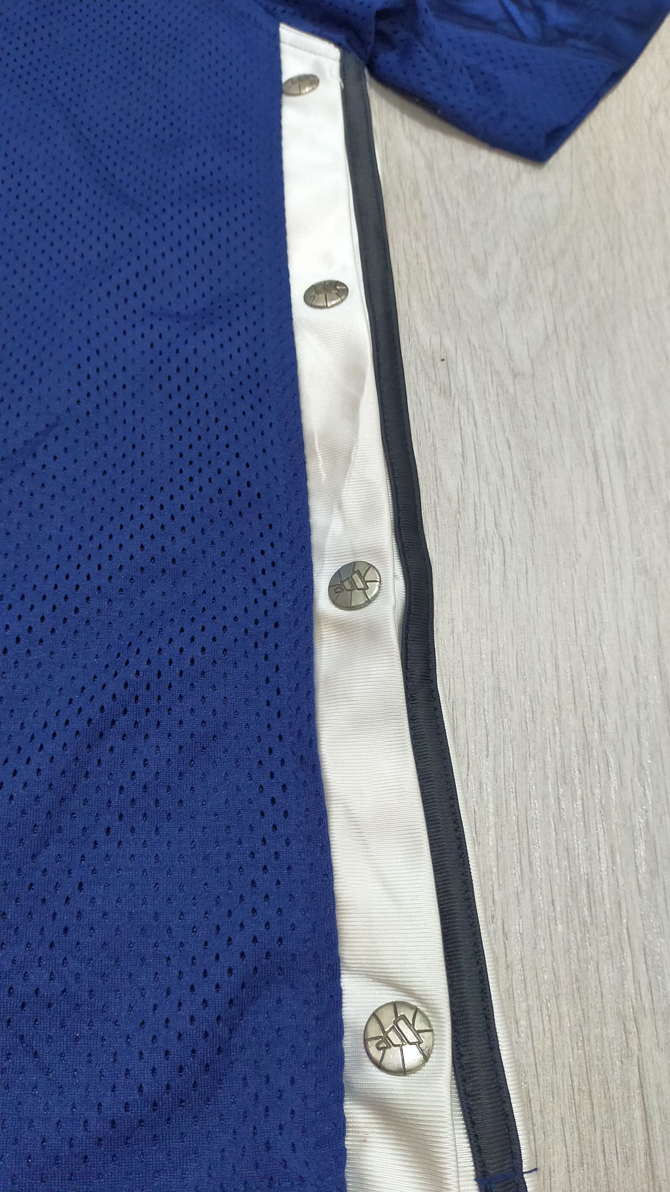 Adidas vintage adidas side button polo jersey Size US L / EU 52-54 / 3 - 4 Thumbnail