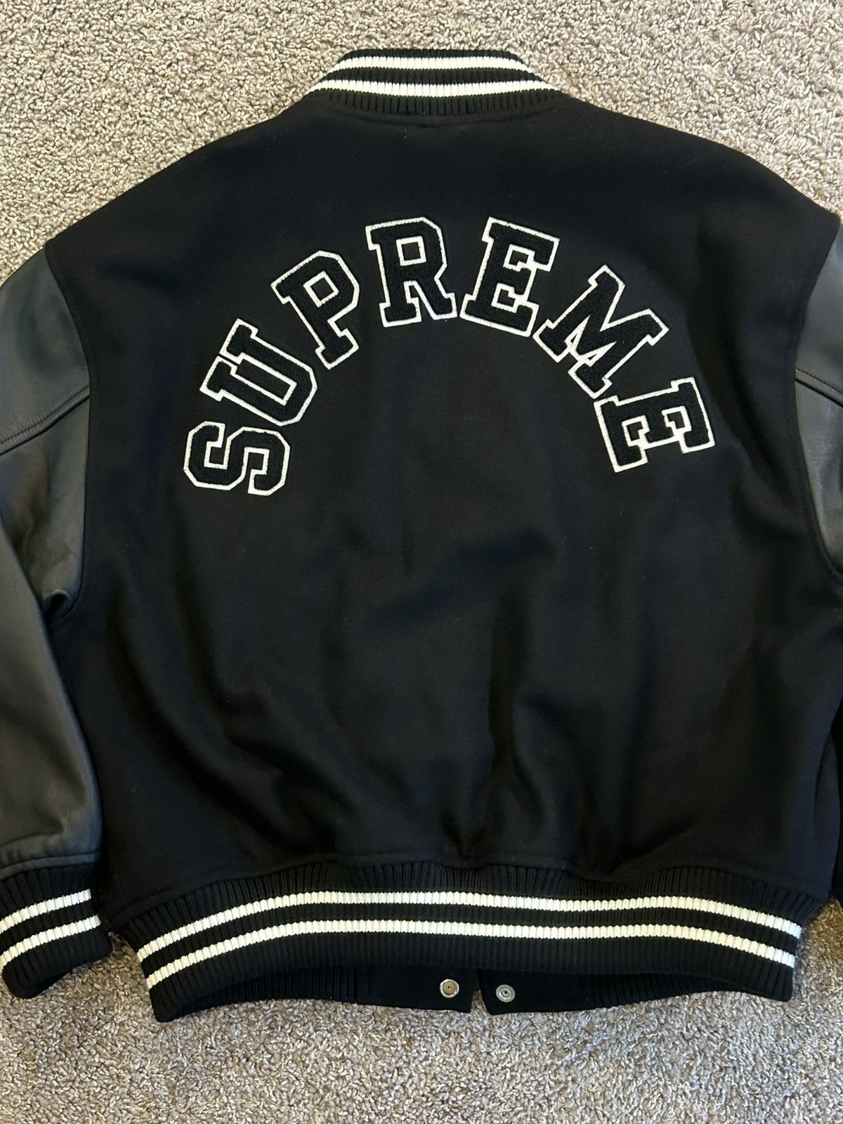 Supreme *New* Supreme Tiger Varsity Jacket Black Medium Size US M / EU 48-50 / 2 - 3 Thumbnail