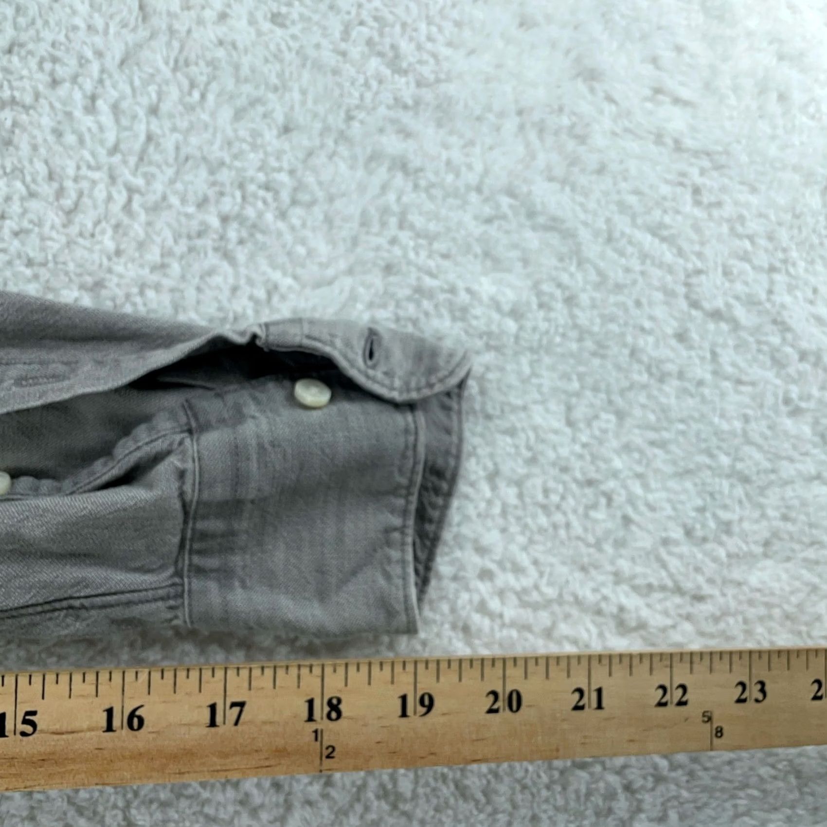 Everlane Everlane Shirt Men Small Gray Chambray Long Sleeve Slim Fit Button-Down Collared Shirt Size US S / EU 44-46 / 1 - 8 Thumbnail