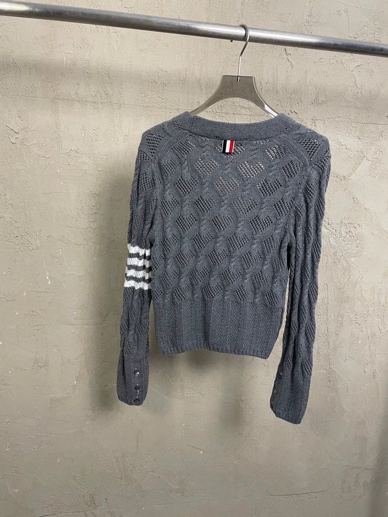 Thom Browne Thom Browne Gray knit cardigan Size XS / US 0-2 / IT 36-38 - 2 Thumbnail