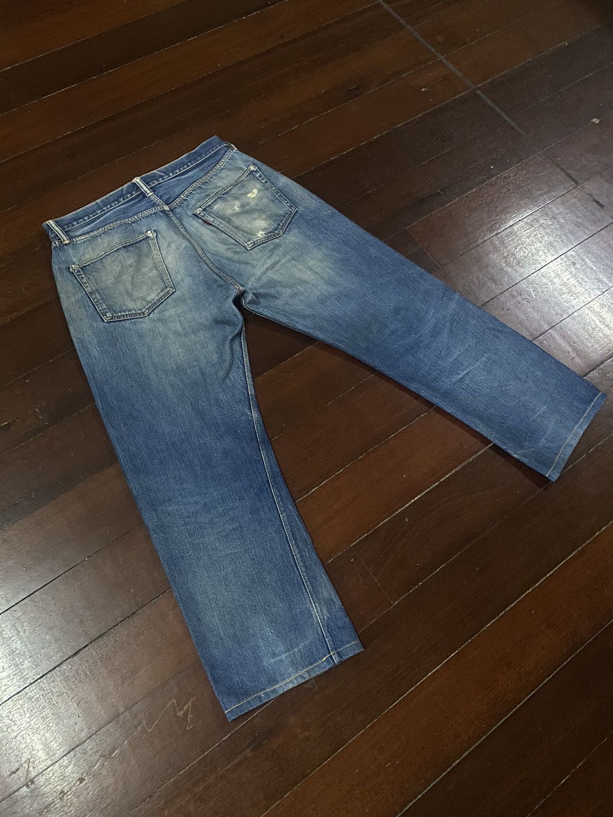 Vintage FIRE 🔥 VINTAGE 90s WAREHOUSE V STITCH DISTRESSED REWORK JEAN Size US 36 / EU 52 - 19 Thumbnail