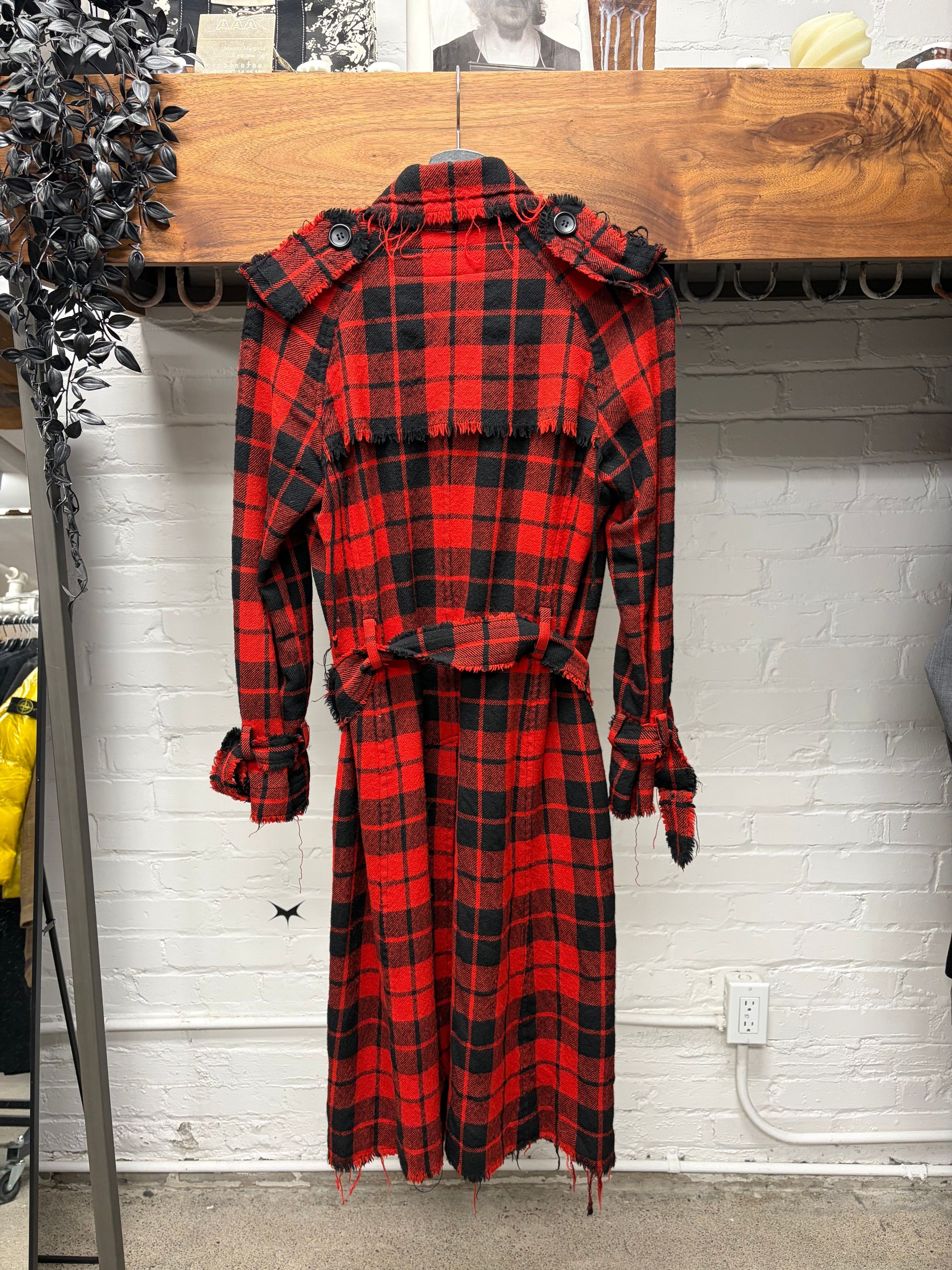 Junya Watanabe AW2002 Junya Watanabe Plaid Distressed Wool Trench Coat Size US S / EU 44-46 / 1 - 4 Thumbnail