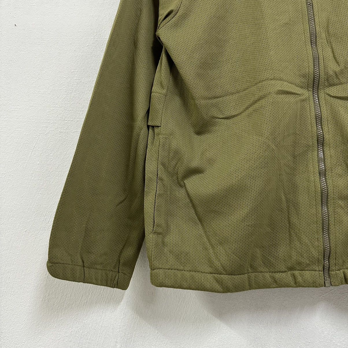 Reebok Vintage Reebok Sweater Zipper Ups Size US XS / EU 42 / 0 - 5 Thumbnail