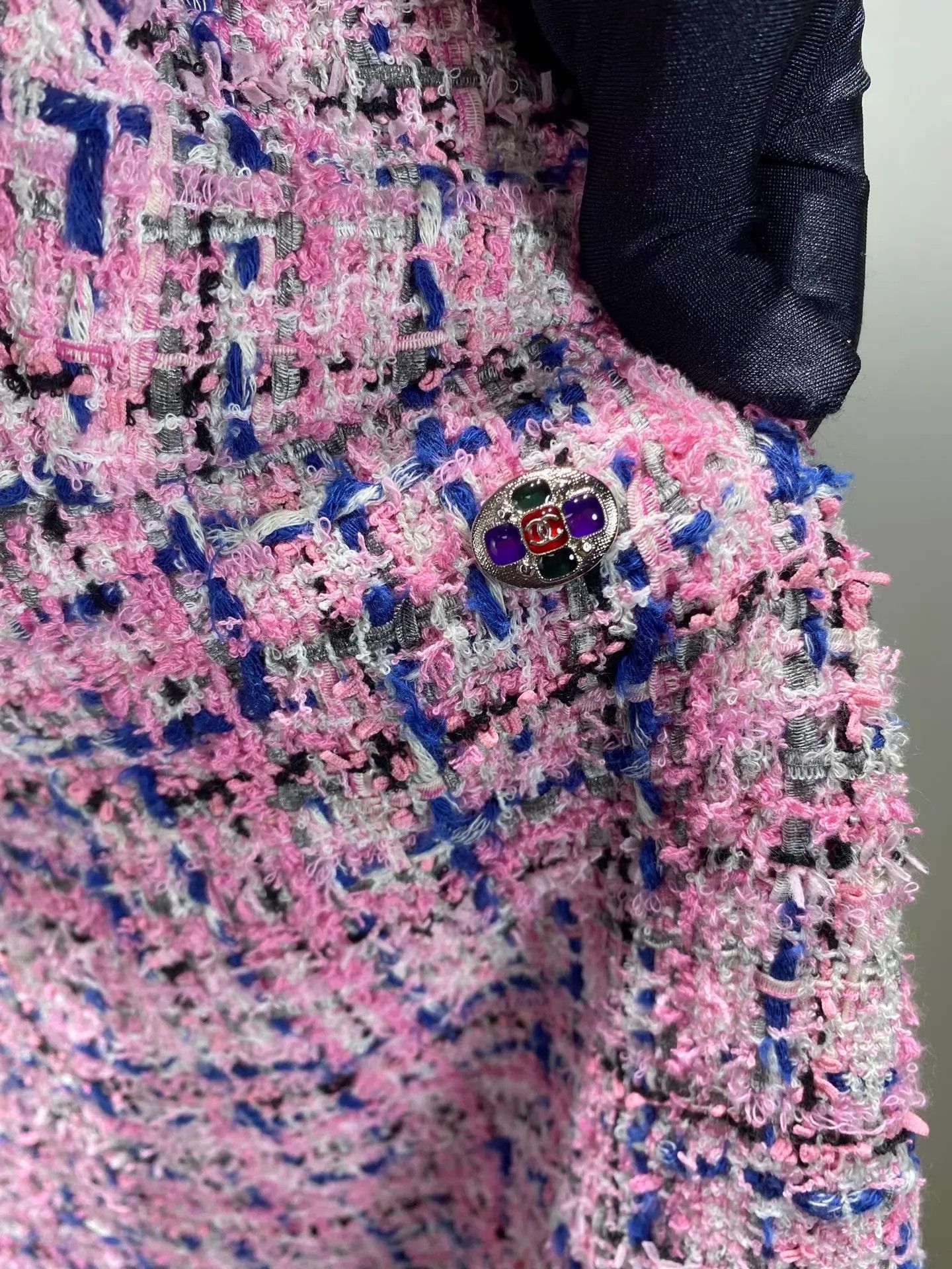 Chanel Chanel Pink Tweed Pearl Strap Dress 38 98 New Size S / US 4 / IT 40 - 9 Thumbnail