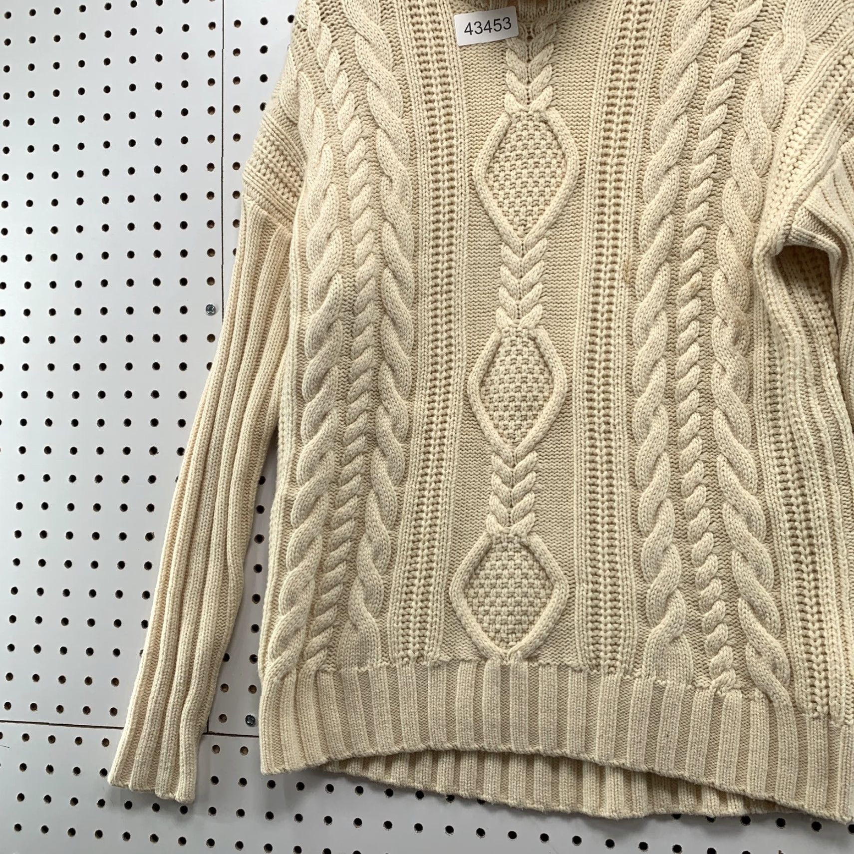 Athleta Athleta Sweater Adult XS Beige Merino Wool Cable Knit Turtleneck Womens Size XS / US 0-2 / IT 36-38 - 3 Thumbnail