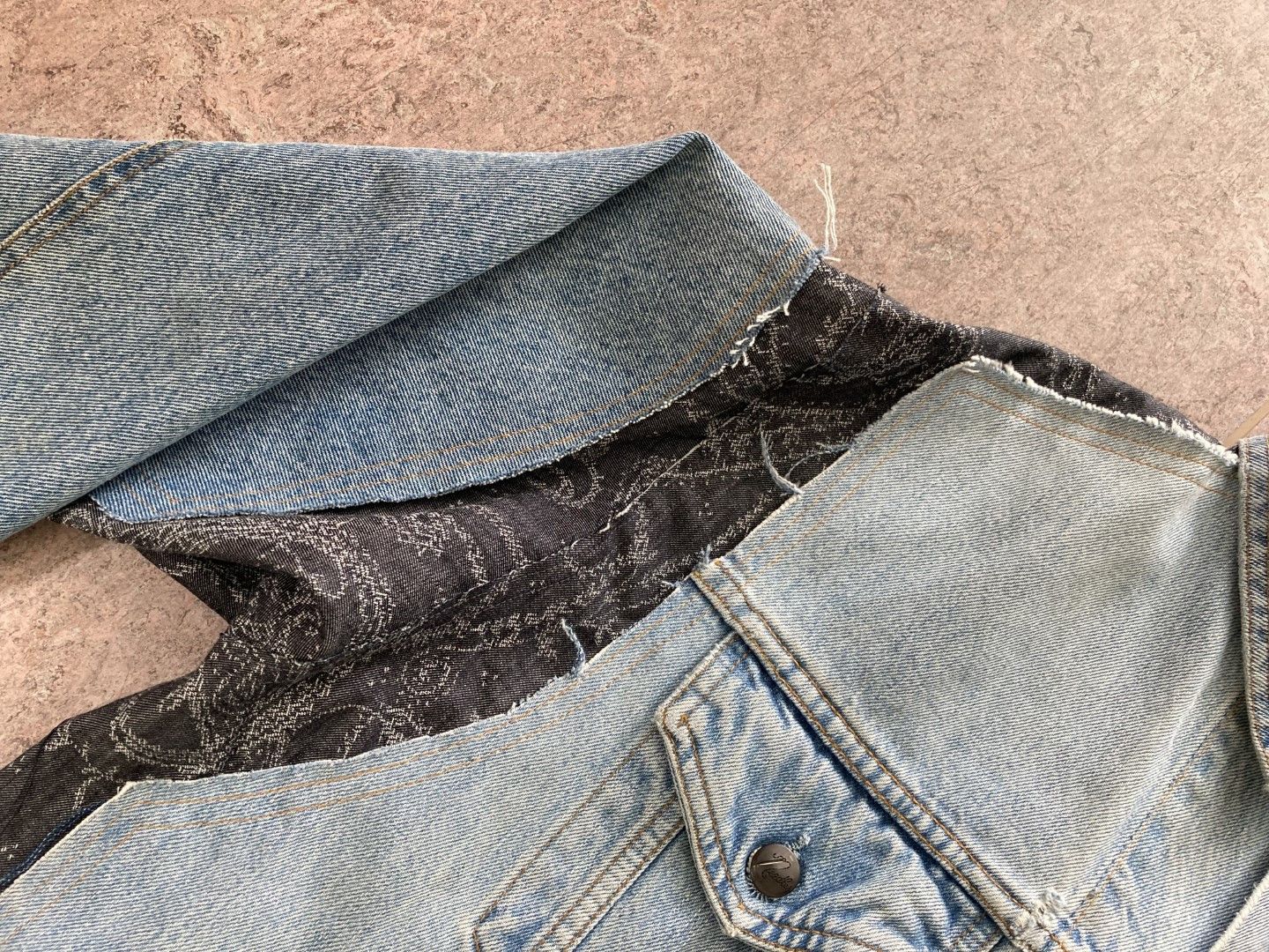 Needles Needles Hybrid Patchwork Paisley Denim Jacket Size L fits XL Size US L / EU 52-54 / 3 - 7 Thumbnail