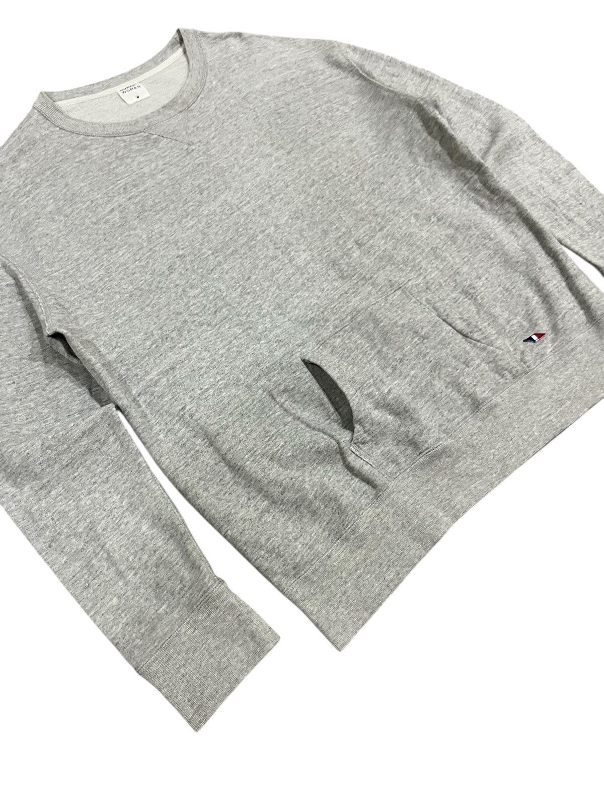 Japanese Brand Vintage human women sweatshirts Size US M / EU 48-50 / 2 - 5 Thumbnail
