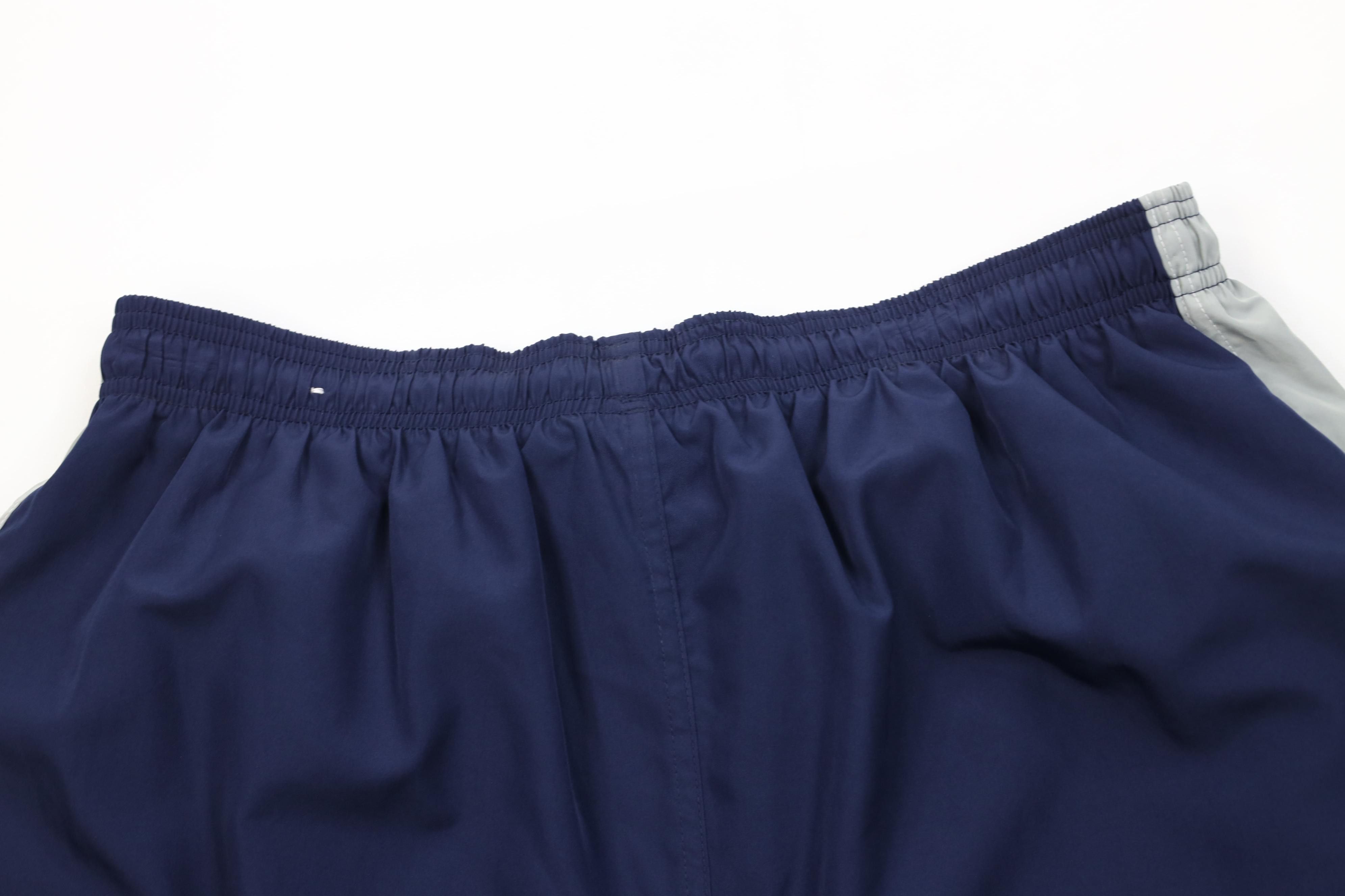 Reebok Deadstock Vintage 90s Y2K Reebok Lined Running Soccer Shorts Size US 36 / EU 52 - 9 Thumbnail