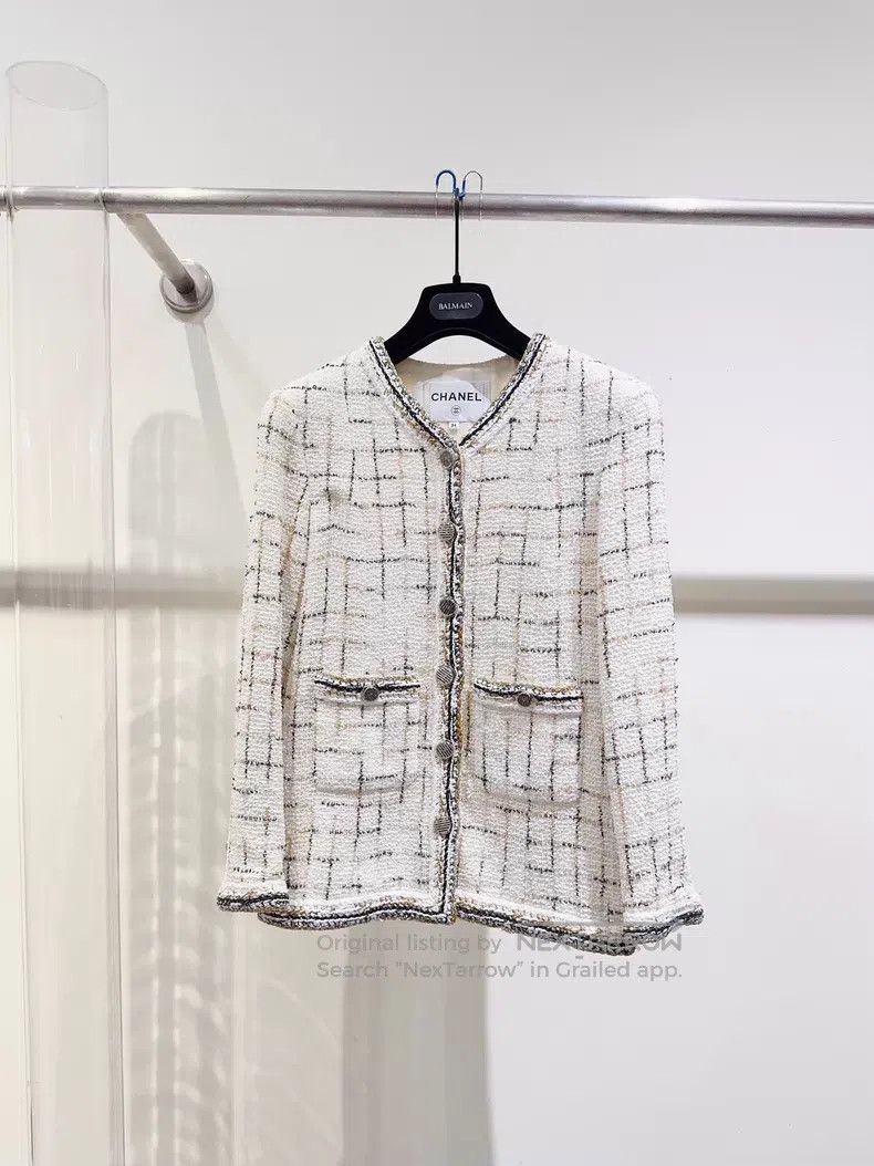 Chanel Chanel White current jacket Size XXS / US 00 / IT 34 - 1 Thumbnail