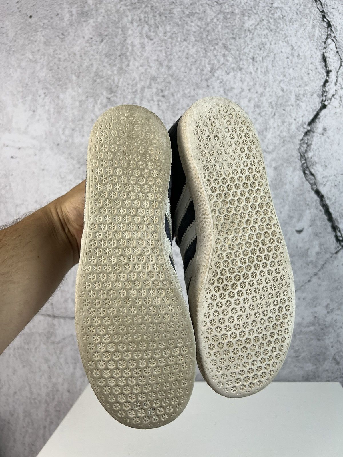 Adidas Adidas Gazelle Low Sneakers Rare Color Casual Streetwear Size US 4.5 / IT 34.5 - 7 Thumbnail