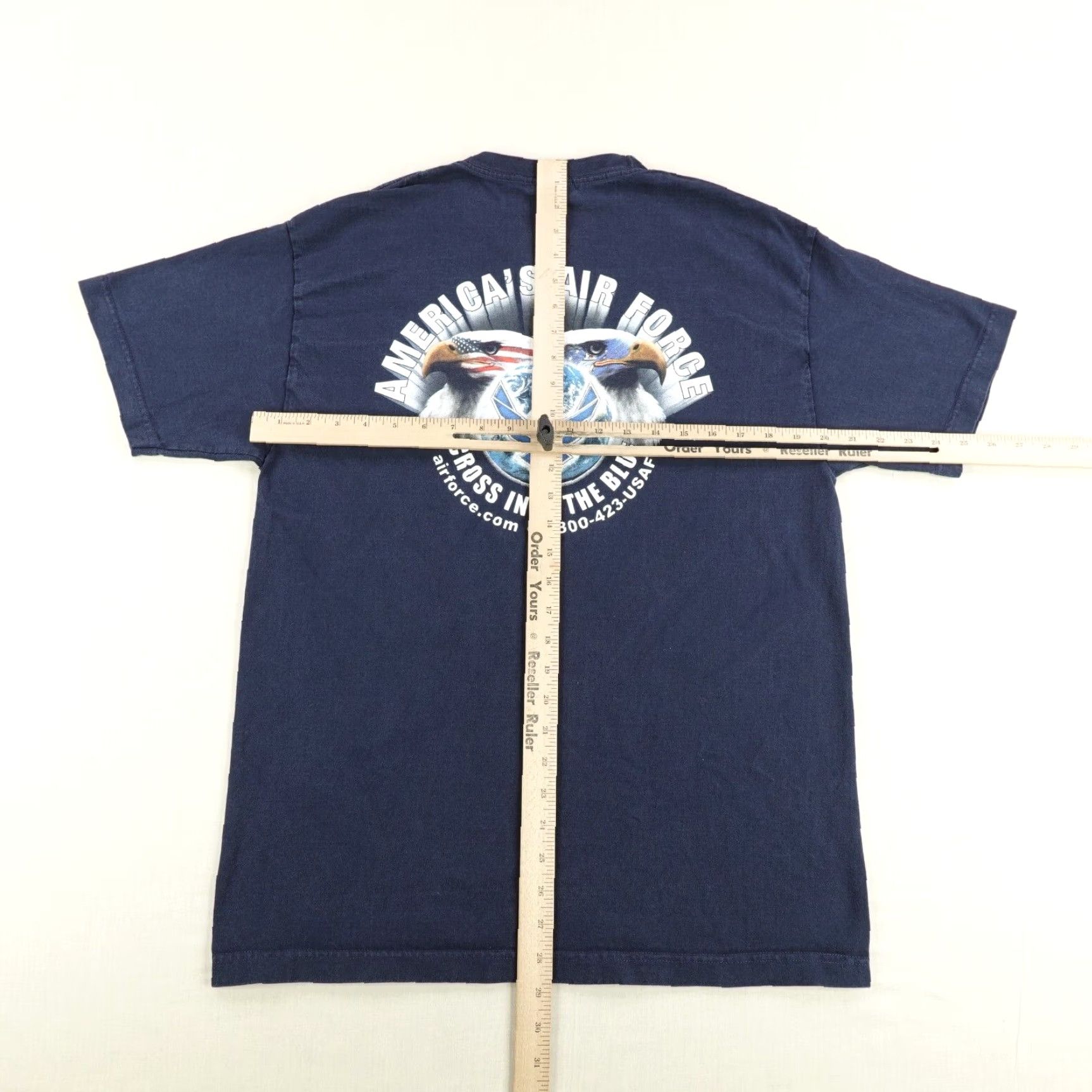 Vintage VINTAGE Murina US Air Force Shirt Men L Blue Eagle USAF Made In USA Murina T-Shirt Mens 90s Military Graphic Print Crew Neck Short Sleeve Size US L / EU 52-54 / 3 - 5 Thumbnail