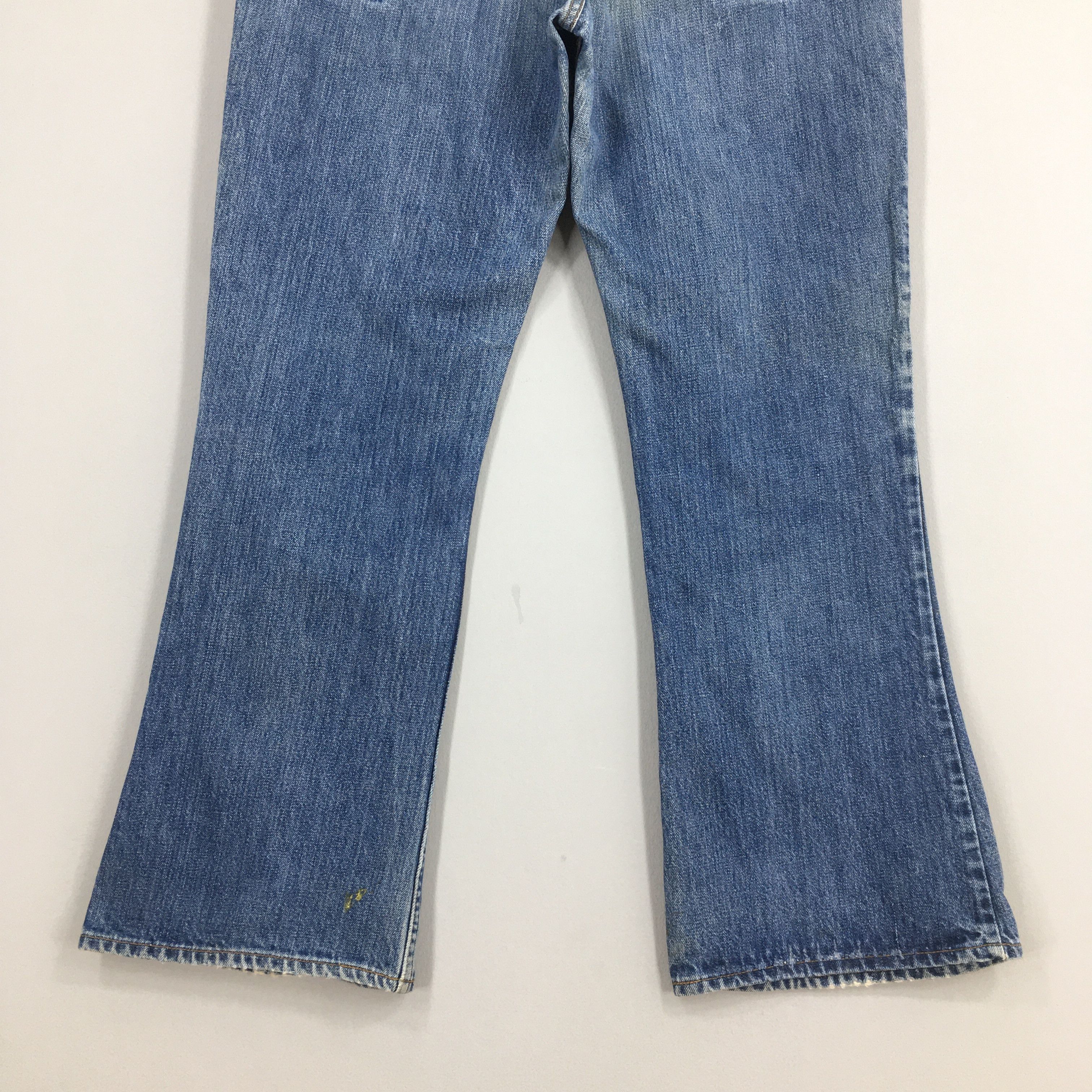 Levi's Size 35x30 Vintage Levi's 517 Bootcut Flare Jeans S355 Size US 35 - 10 Thumbnail
