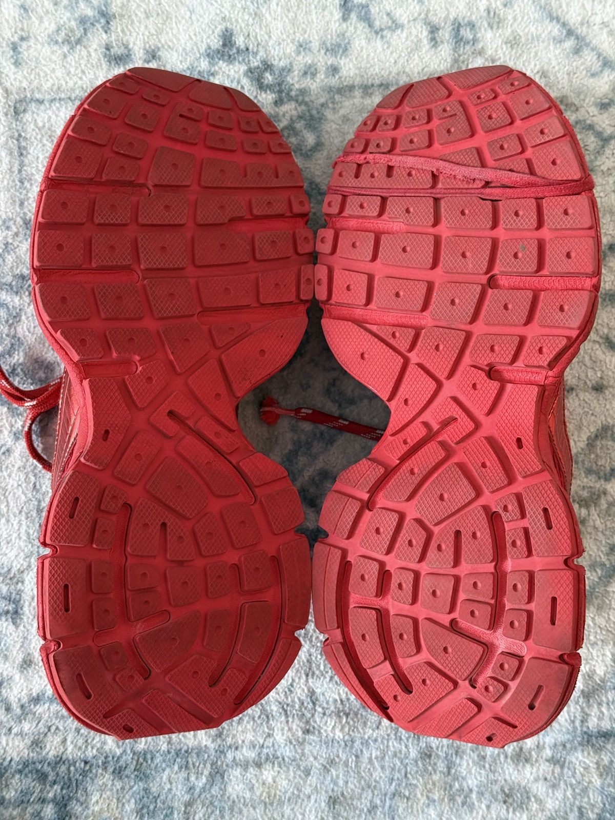 Balenciaga Balenciaga 3XL Red Size US 12 / EU 45 - 6 Thumbnail