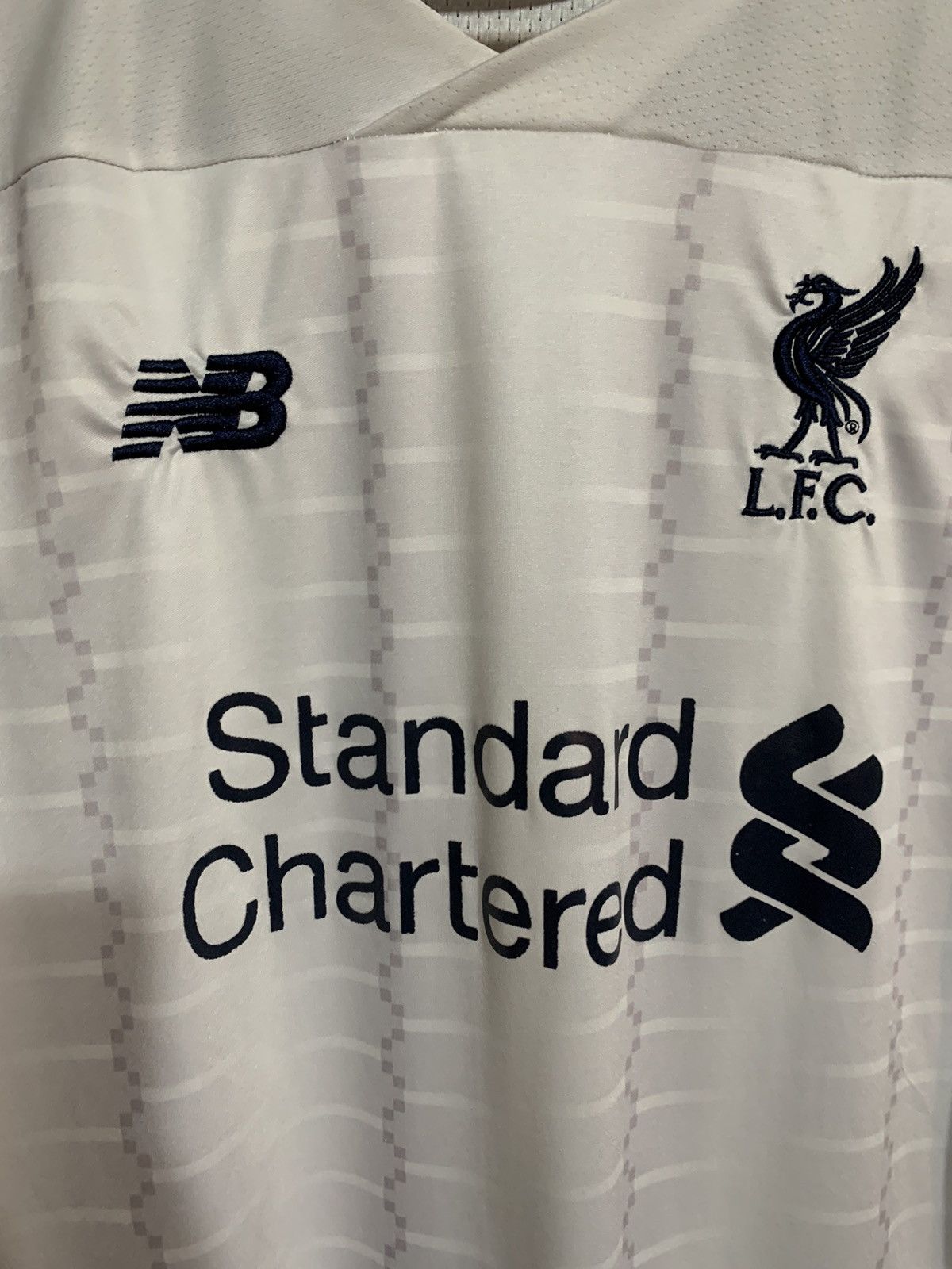 New Balance LIVERPOOL AWAY 19/20 NAMESET VIRGIL Size US M / EU 48-50 / 2 - 4 Thumbnail