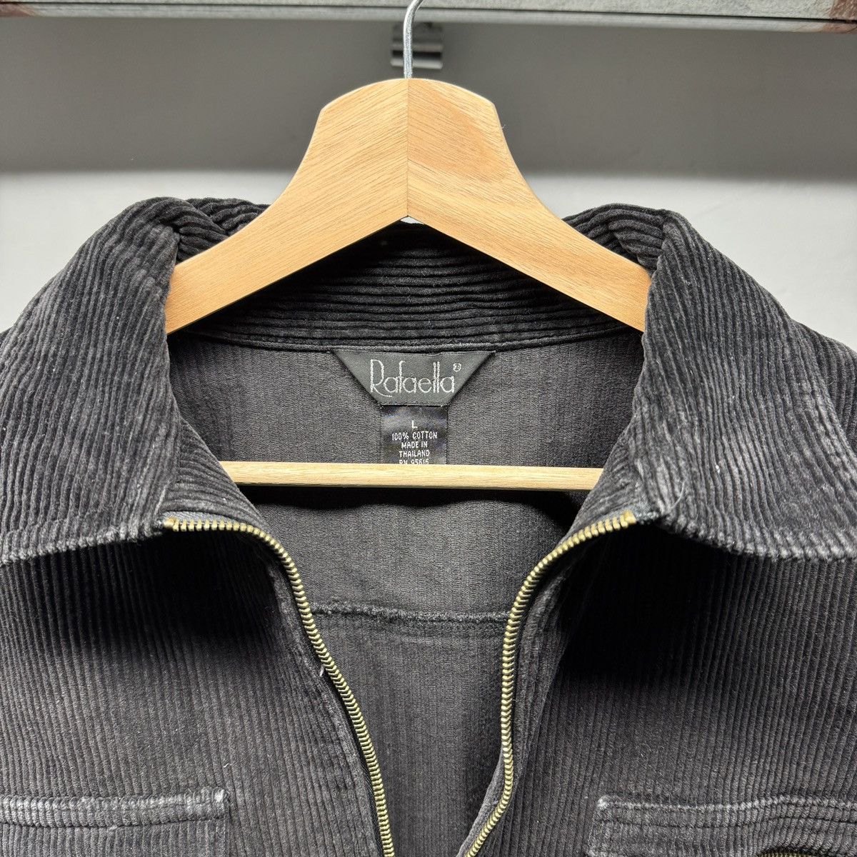 Vintage Faded Black Corduroy Zip Up Shirt Jacket Grunge Skater Band Size US M / EU 48-50 / 2 - 4 Thumbnail