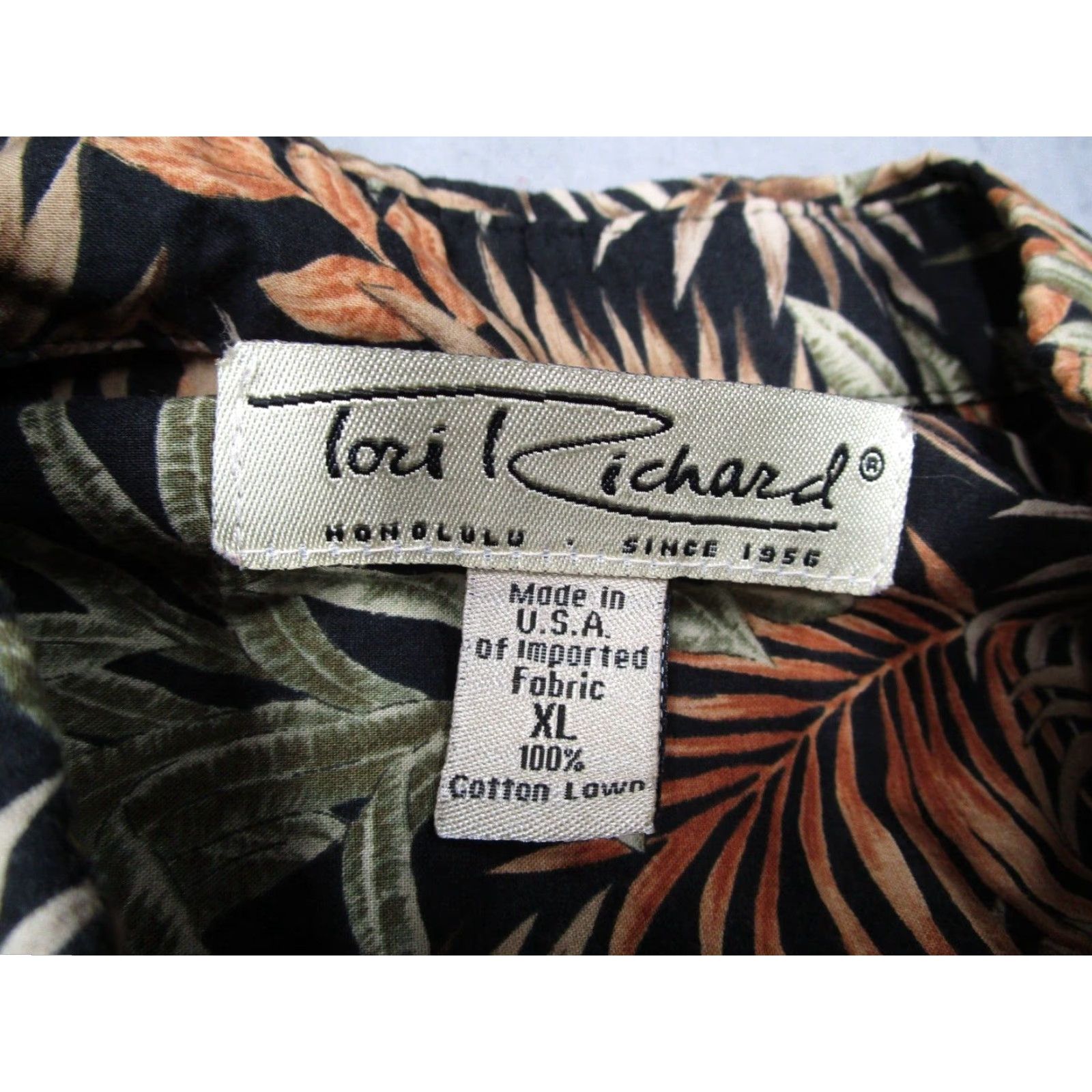 Tori Richard Tori Richard Shirt Men Extra Large Black Hawaiian Button Up Floral Tiki Cotton Lawn USA Men Size US XL / EU 56 / 4 - 3 Thumbnail