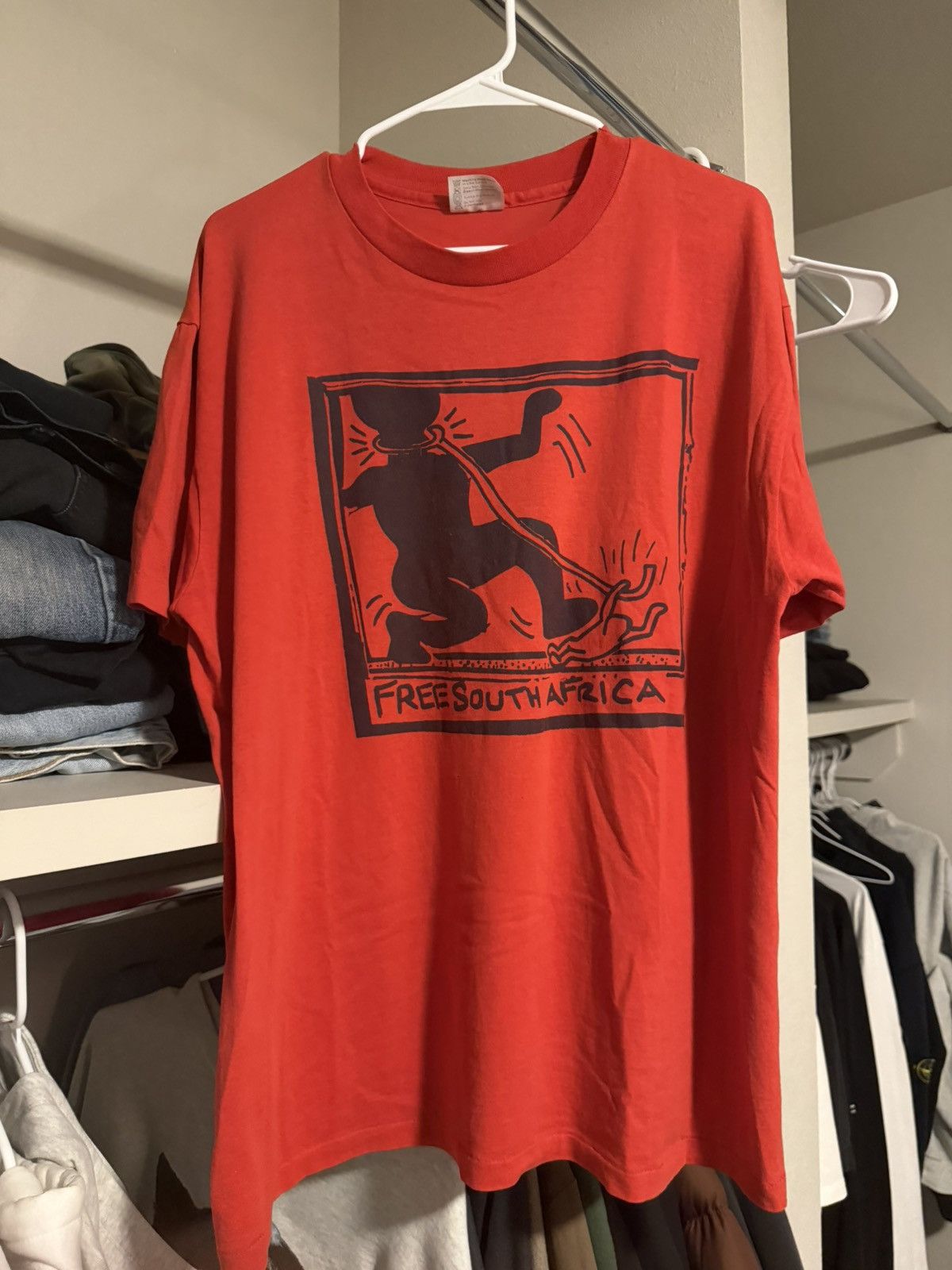 Vintage Vintage 90’s Keith Haring Tee « Free South Africa Size US XL / EU 56 / 4 - 1 Thumbnail