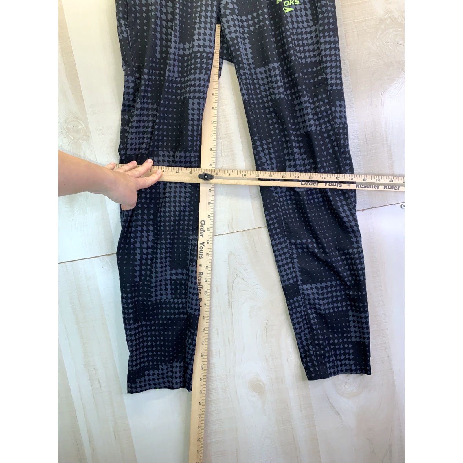 Brooks Brooks Women's Track Pants SZ S Dri Layer Zipper Ankle Black/Gray Nylon Blended Fabric Regular Inseam PANTS, Running & Jogging, 4-season, VINTAGE? No Size 28" / US 6 / IT 42 - 5 Thumbnail