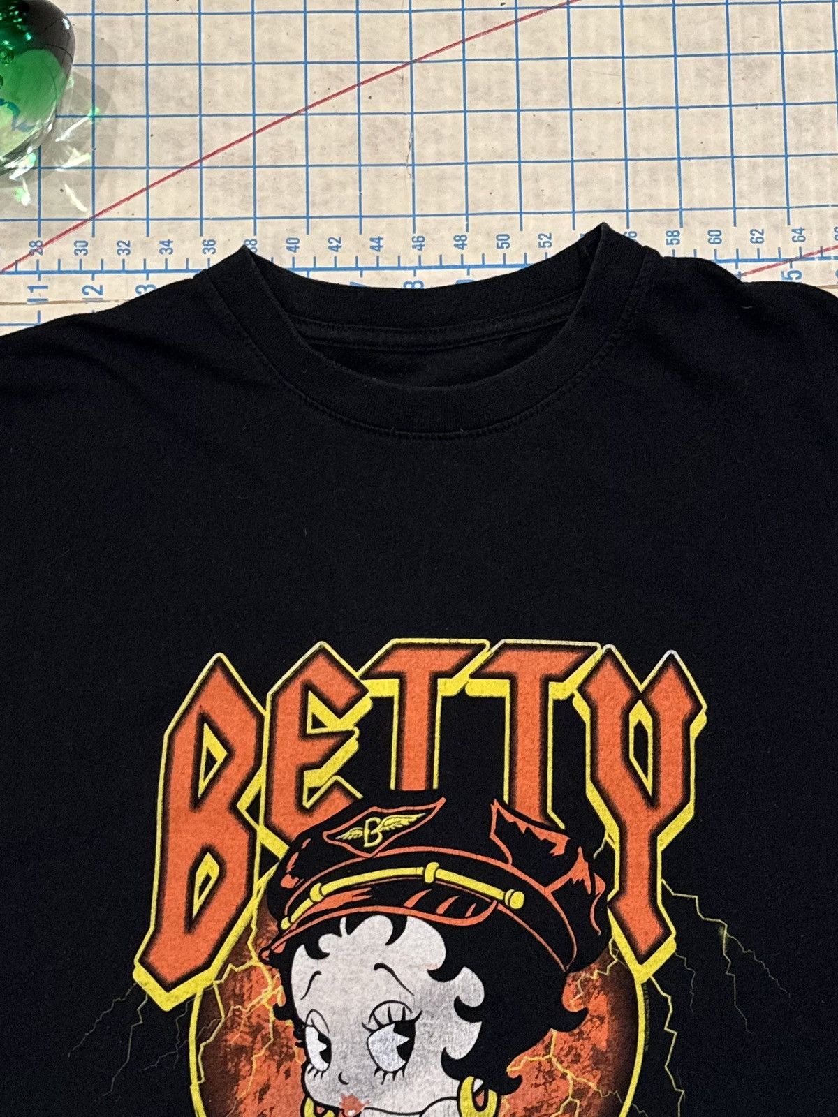 Vintage Betty Boop Graphic Tee Black Fits XL Band Style Graphic Size US XL / EU 56 / 4 - 4 Thumbnail