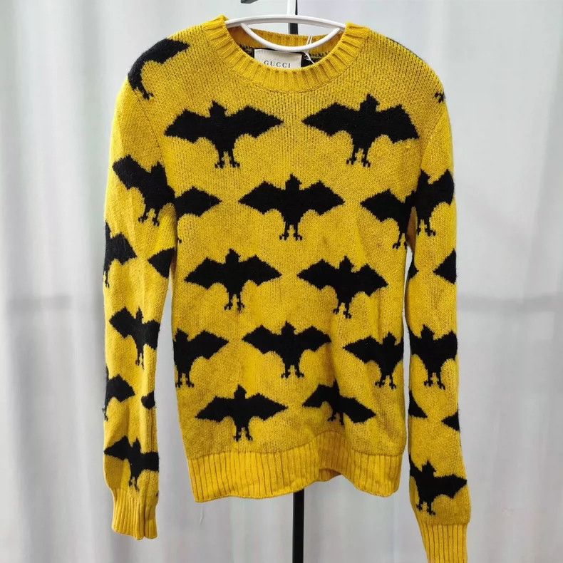 Gucci Gucci SizeOS Bat print sweater Size US M / EU 48-50 / 2 - 1 Thumbnail