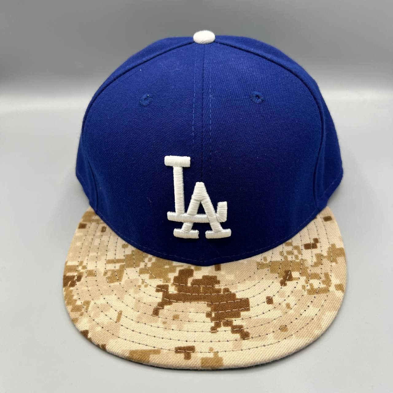 New Era Los Angeles LA Dodgers Hat Men 8 Blue Camo MLB Fitted Cap Size ONE SIZE - 1 Thumbnail